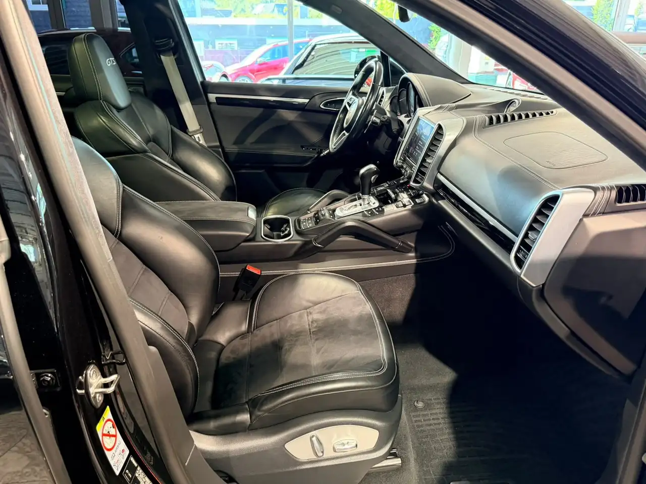 2017 Porsche Cayenne GTS ACC*SOFTCLOSE*STAND.HEIZUNG*21"*PANO, photograph 10