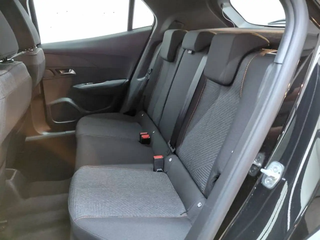 Peugeot 2008 2 1.2 Puretech 74KW S&S Style 12