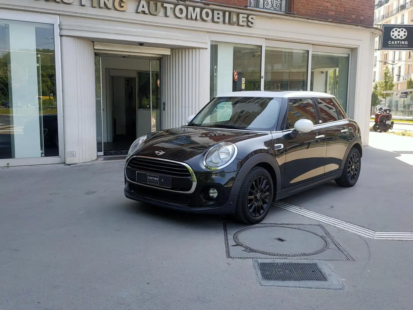 MINI Cooper S Mini 1.5i - 136 - BVA  5P F55 BERLINE Cooper Shore Schwarz - 1