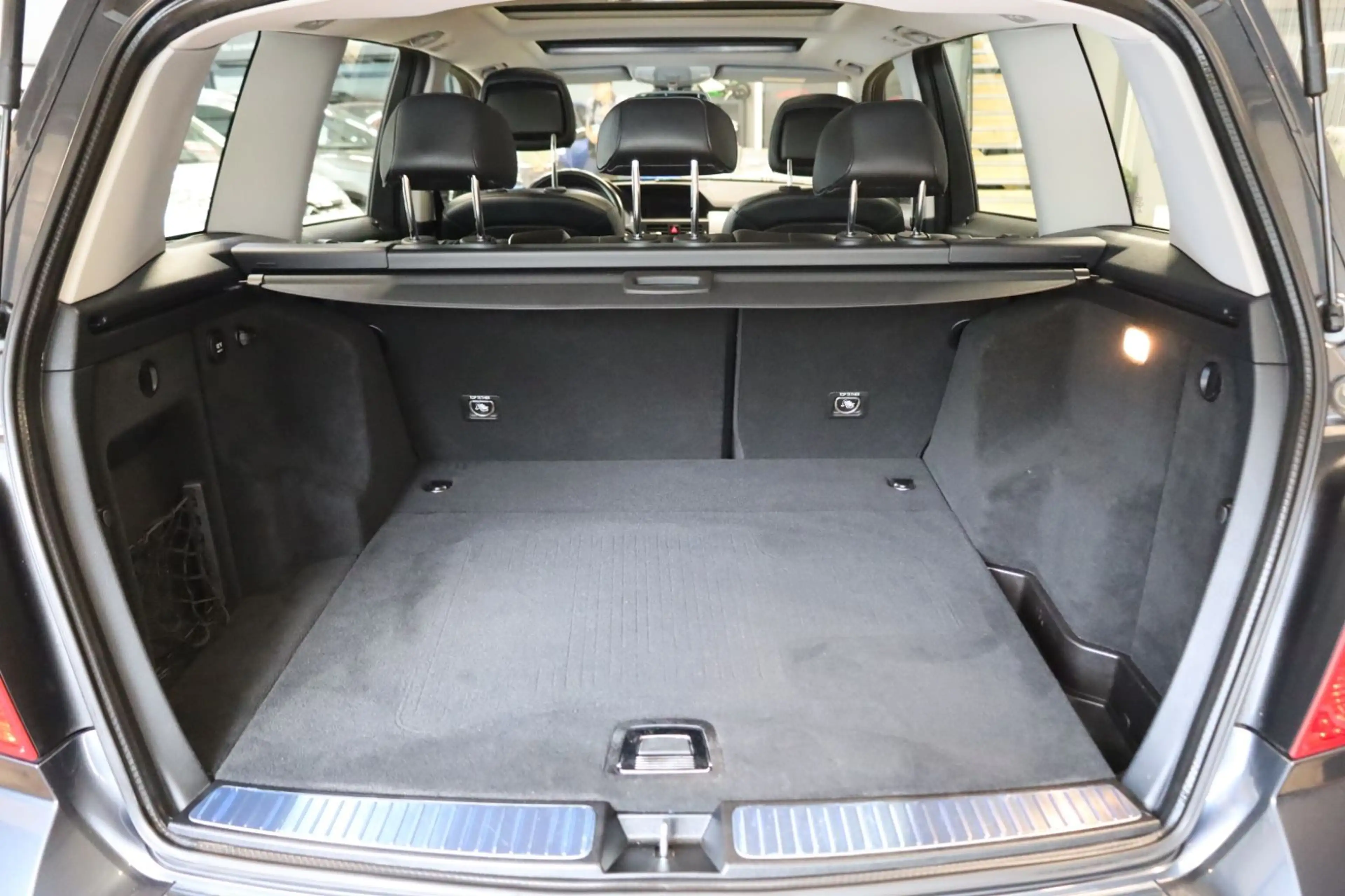 Mercedes-Benz GLK 350 CDI 4Matic/Leder/Pano/Tempomat — photo 12