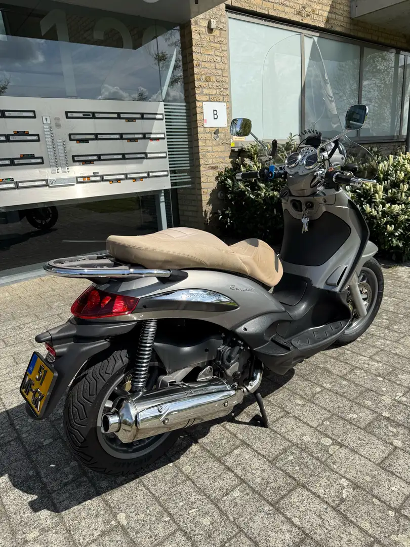 Piaggio Beverly 500 cruiser te koop of ruilen met een auto Gris - 2