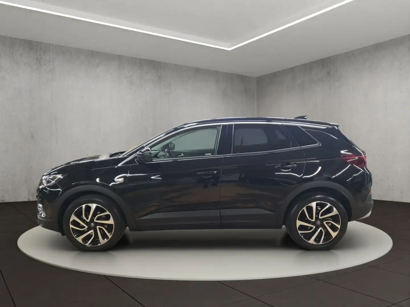Opel Grandland X 1.2 Turbo INNOVATION Zwart - 2