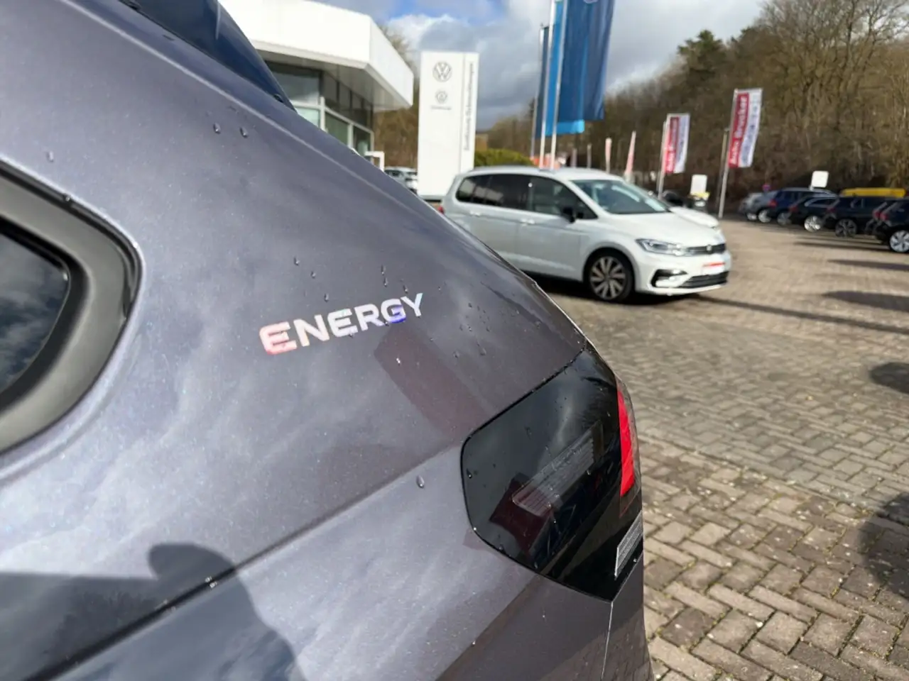 Volkswagen Taigo Energy 1.0 TSI+Sitzhzg+Rückfahrkamera+PDC 17