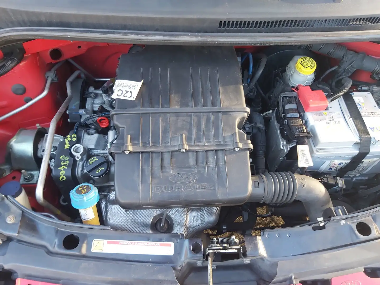 Ford Ka/Ka+ Ka 1.2 Titanium + c/esp 69cv E6 - 2