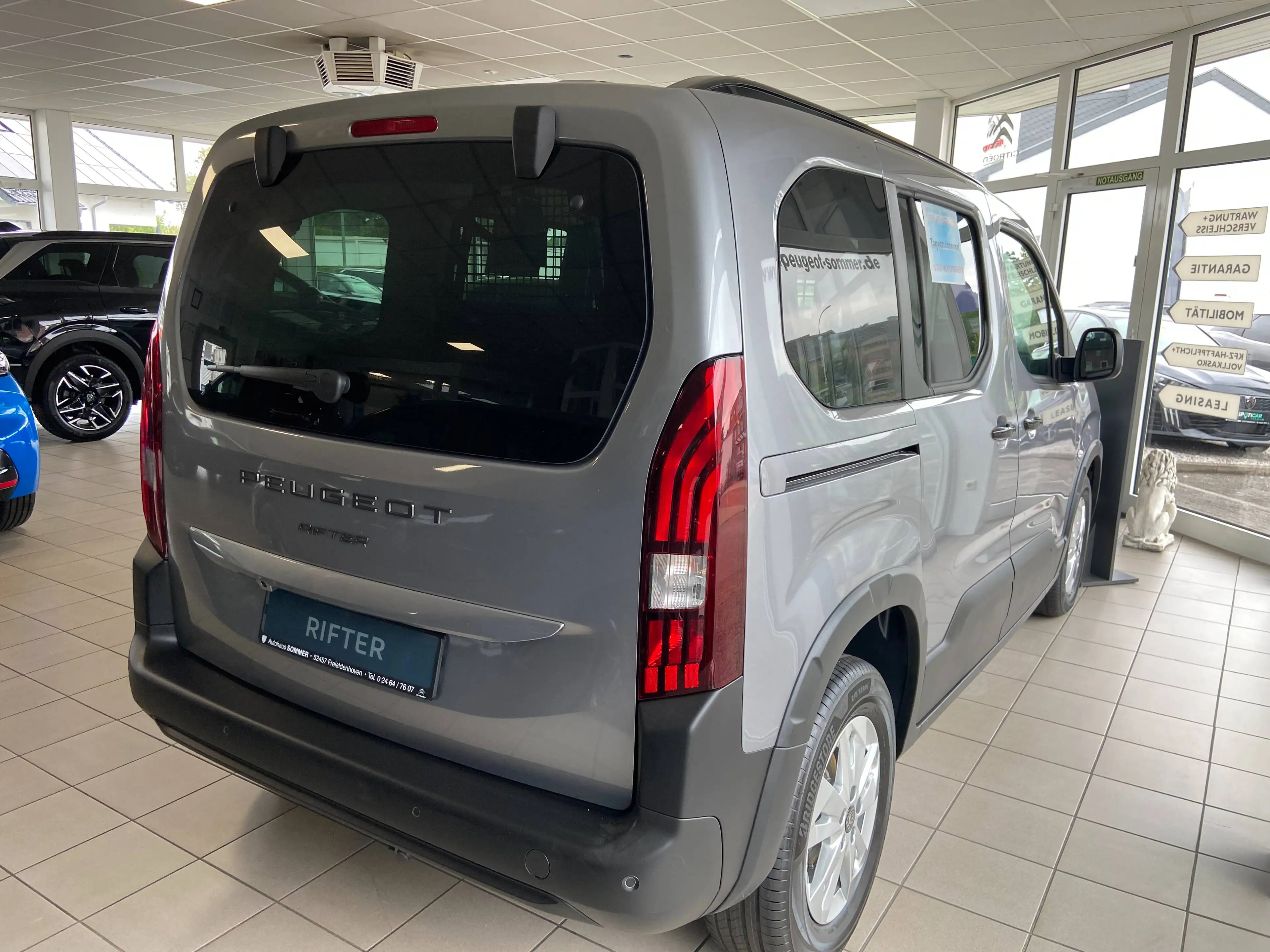 Peugeot Rifter Allure N1 L1 Diesel 130 EAT8 — photo 6