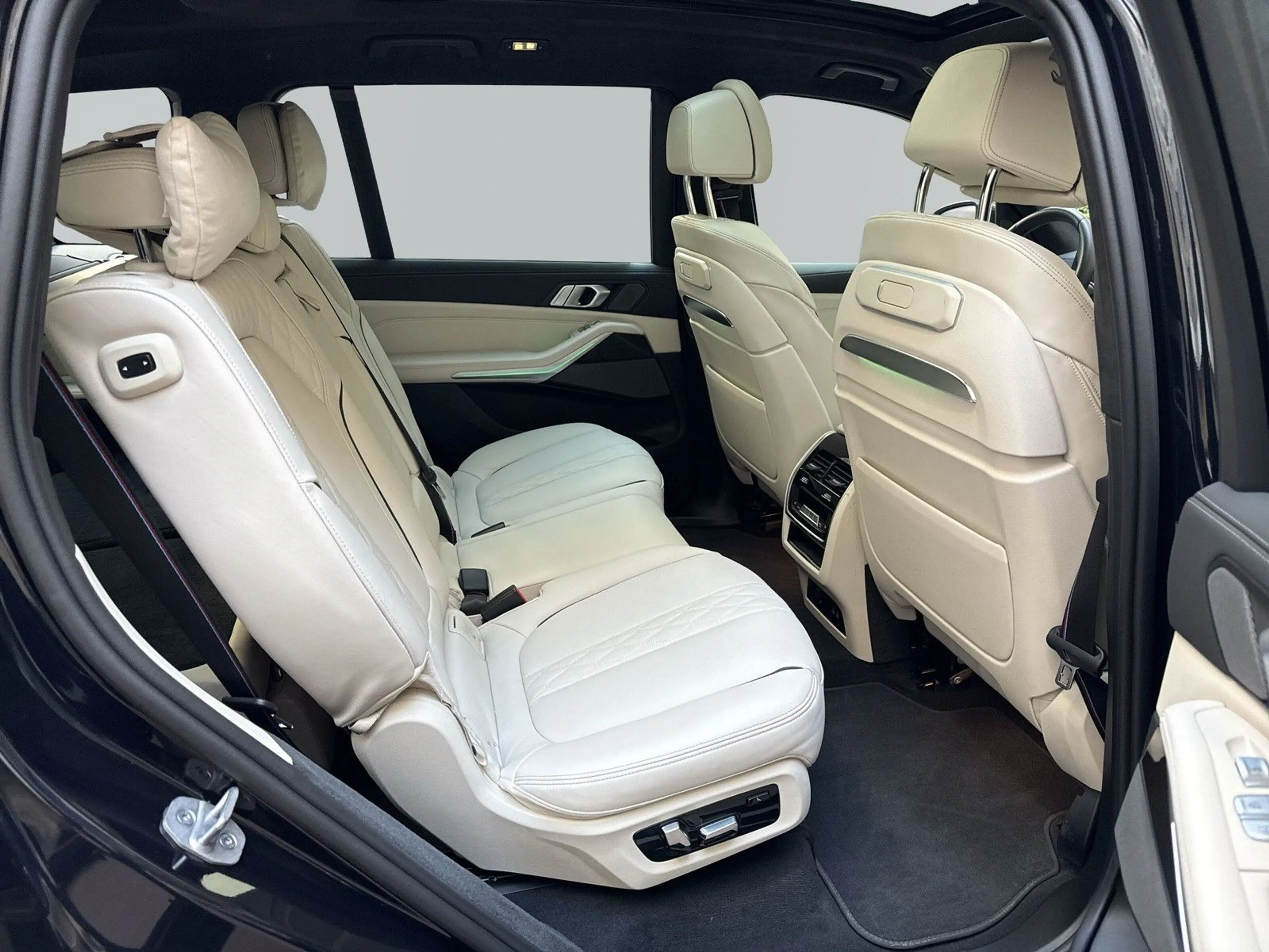 BMW X7 xDrive 40d M Sport Pro *Pano *Softclose *360 — photo 11