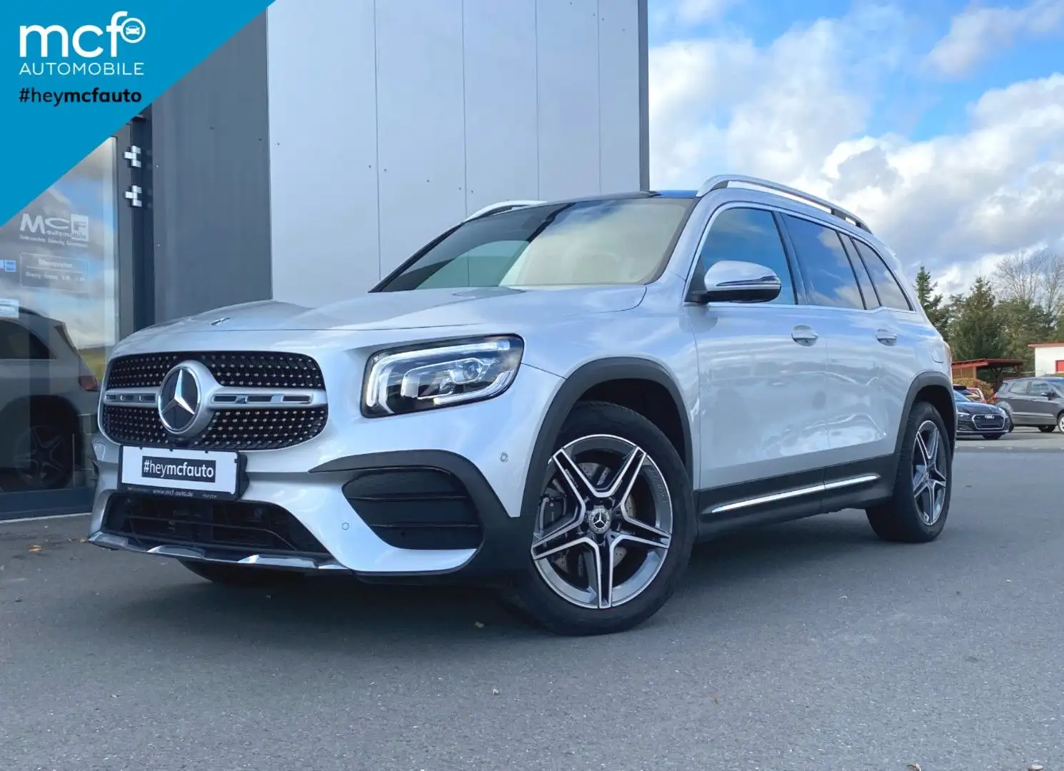 Mercedes-Benz GLB 220 d 4M AMG-Line *LED*Pano*ACC*AHK*19Zoll Zilver - 1