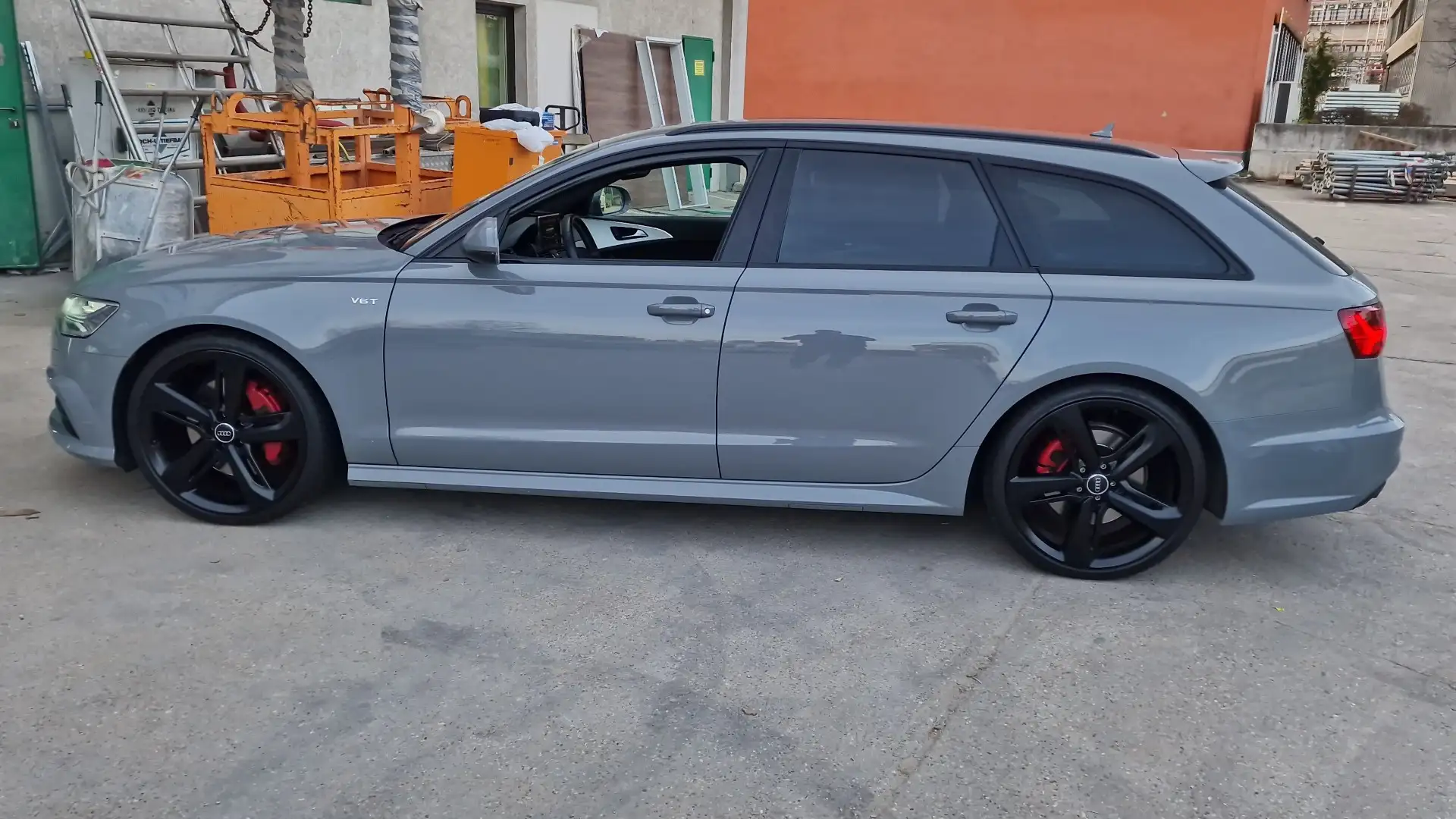 Audi A6 Avant 3,0 TDI Competition Quattro tiptronic Grau - 1