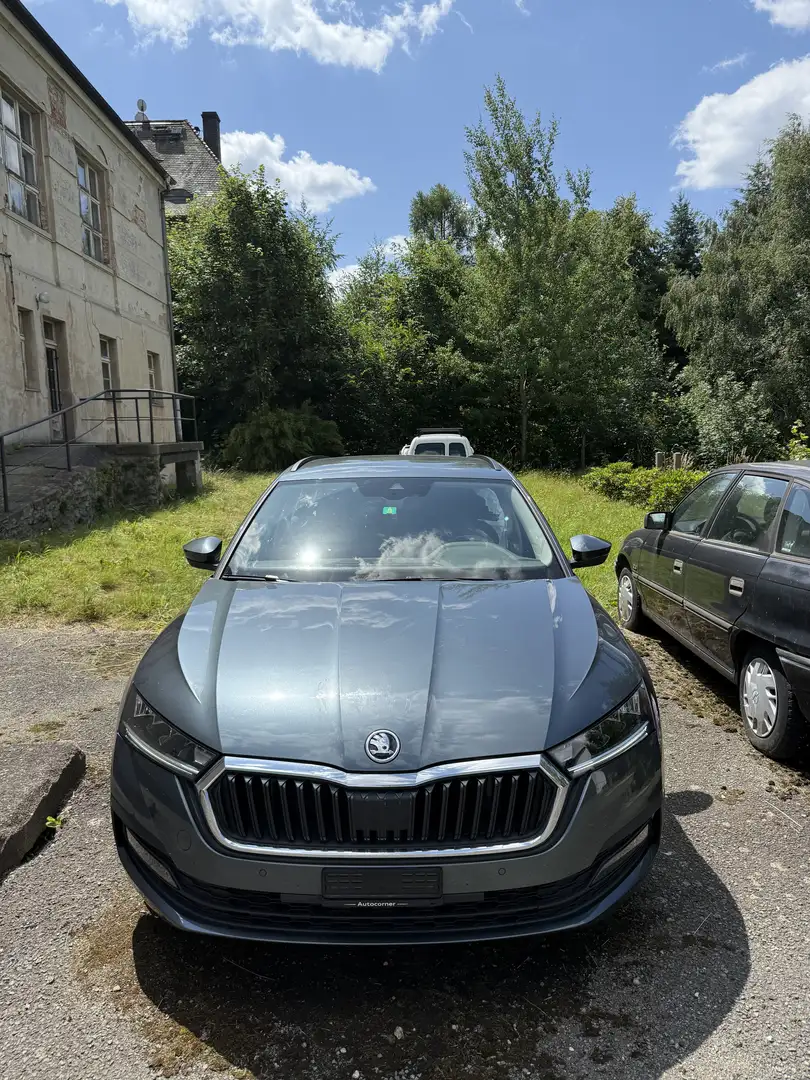 Skoda Octavia 2.0 TDI DSG 4x4 - 2