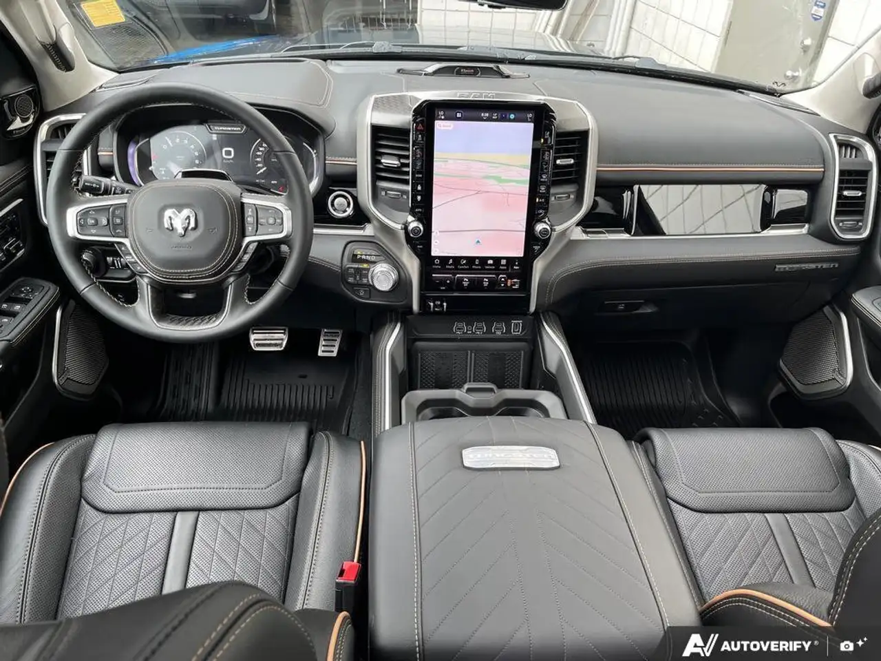 RAM 1500 снимка RAM 1500