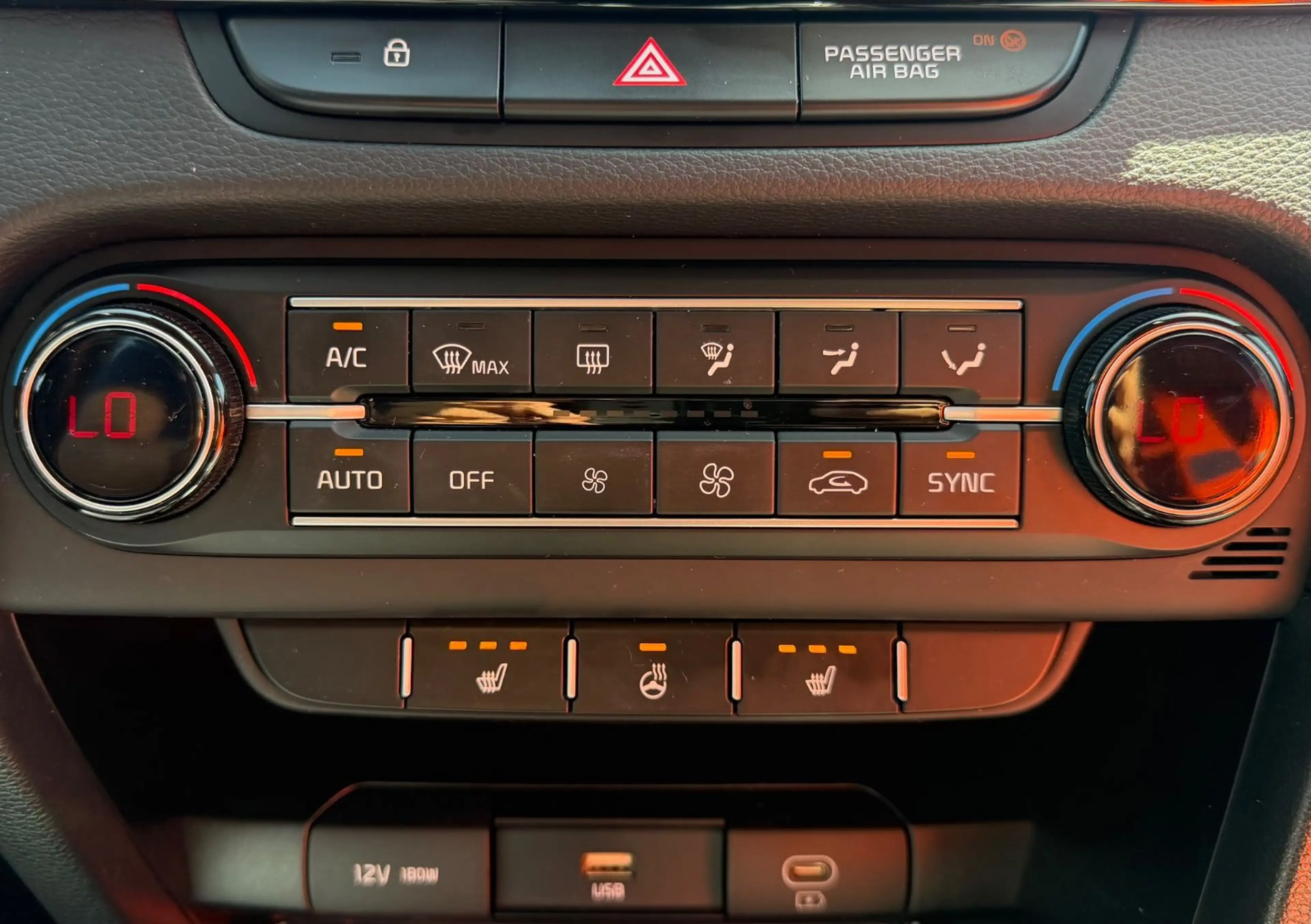 Kia Ceed / cee'd — photo 11