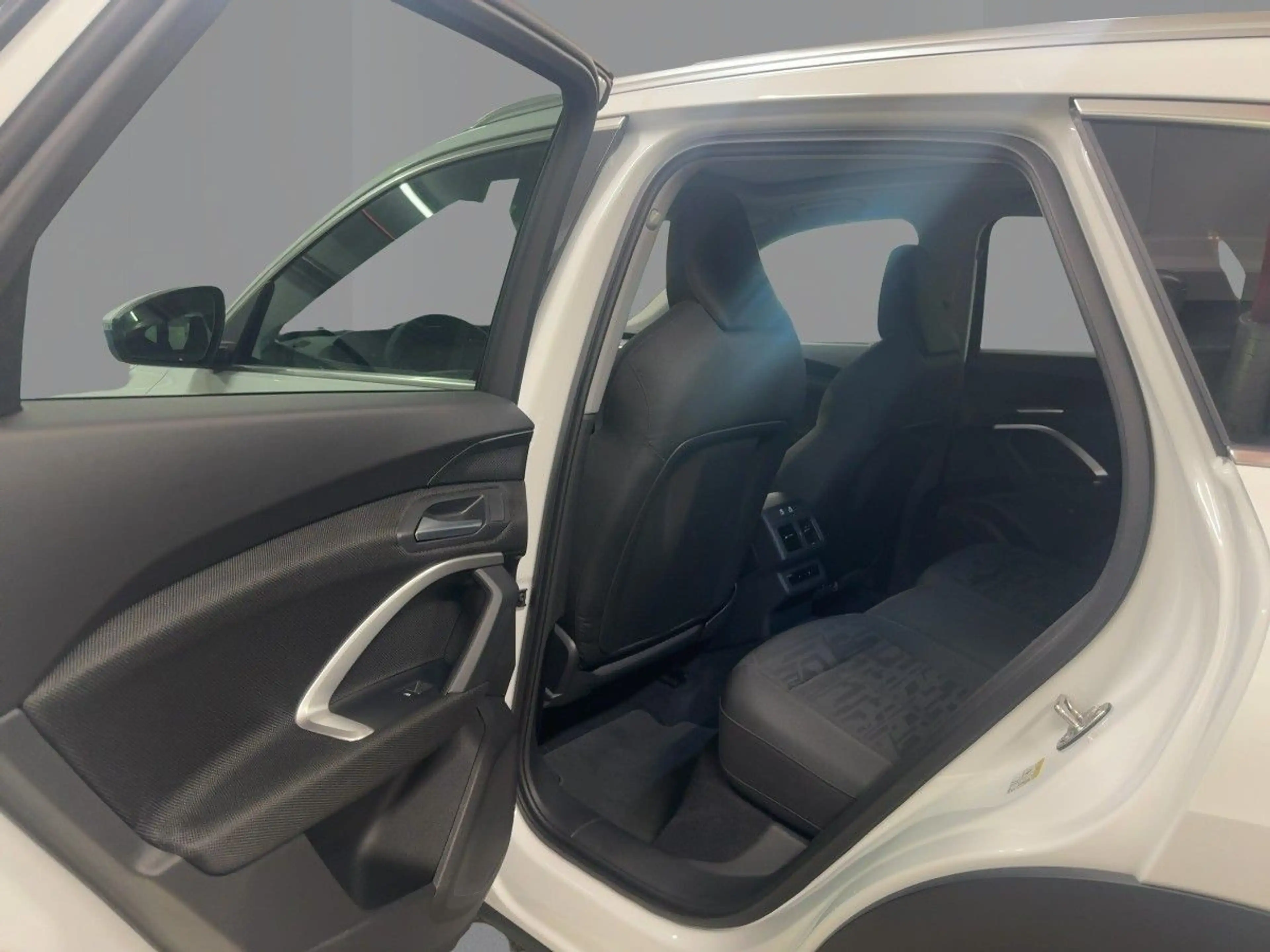 Audi Q5 2.0 TFSI quattro S tronic AHK LED Navi — photo 11