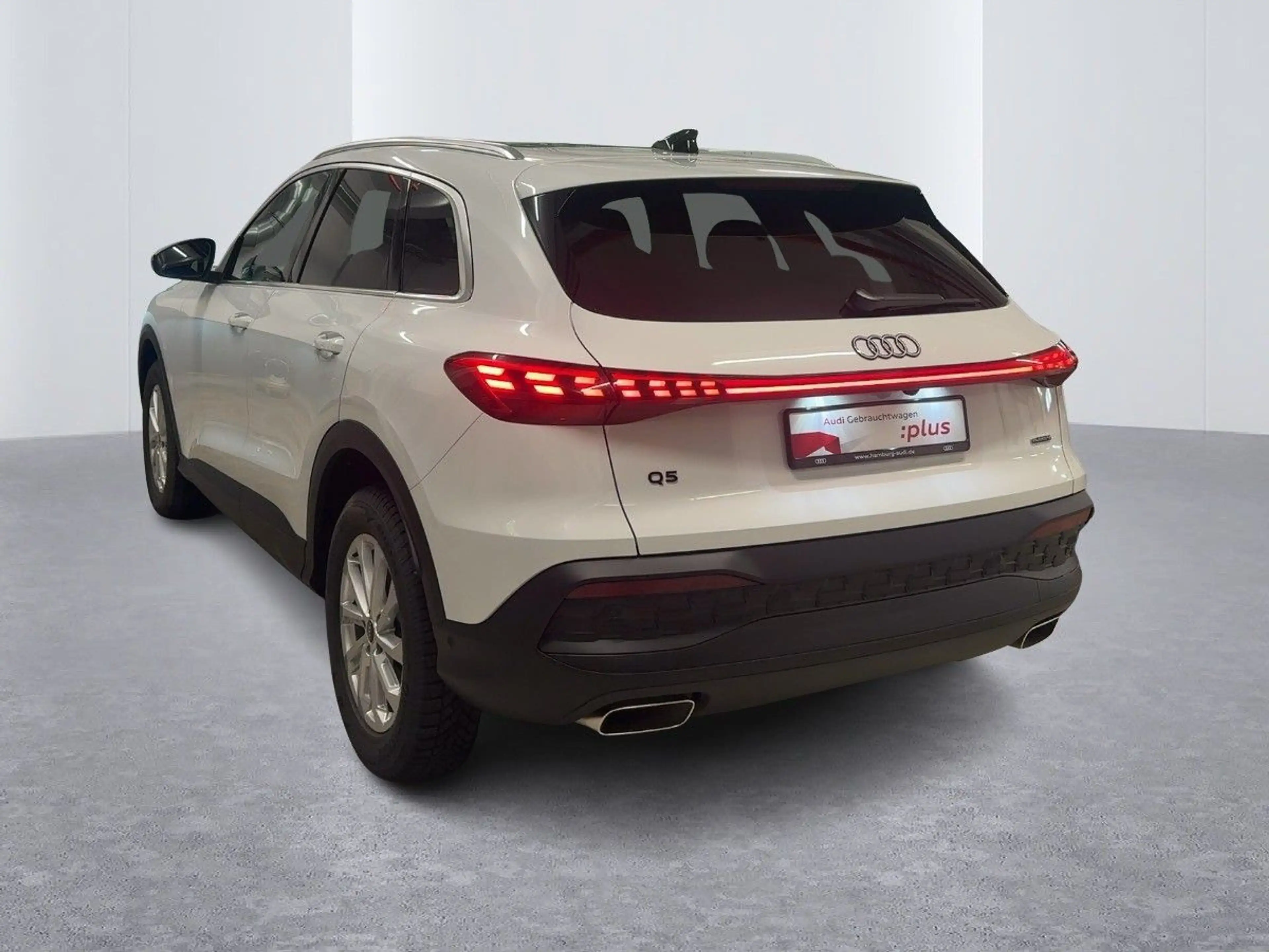 Audi Q5 2.0 TFSI quattro S tronic AHK LED Navi — photo 3