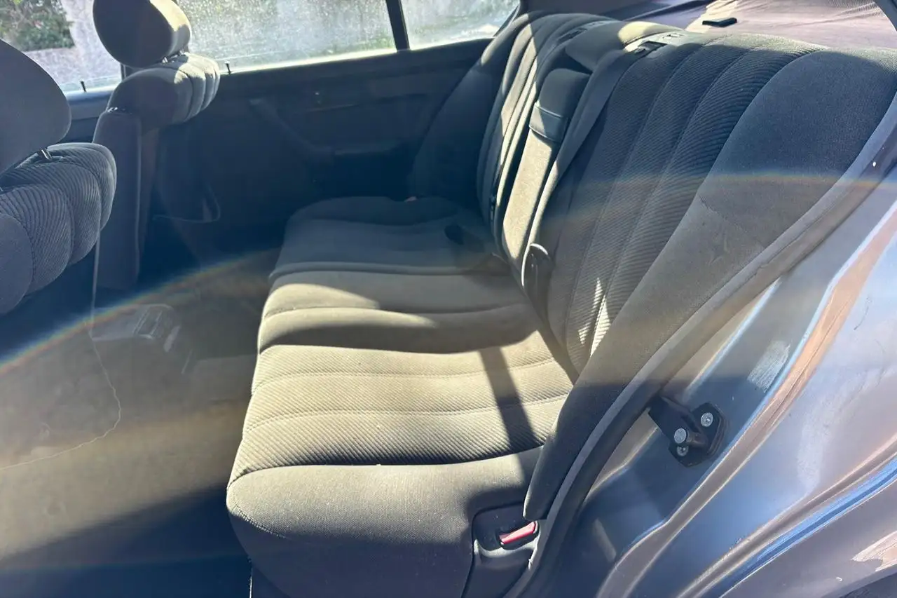 BMW 525i 24v 192cv Manual, foto 10