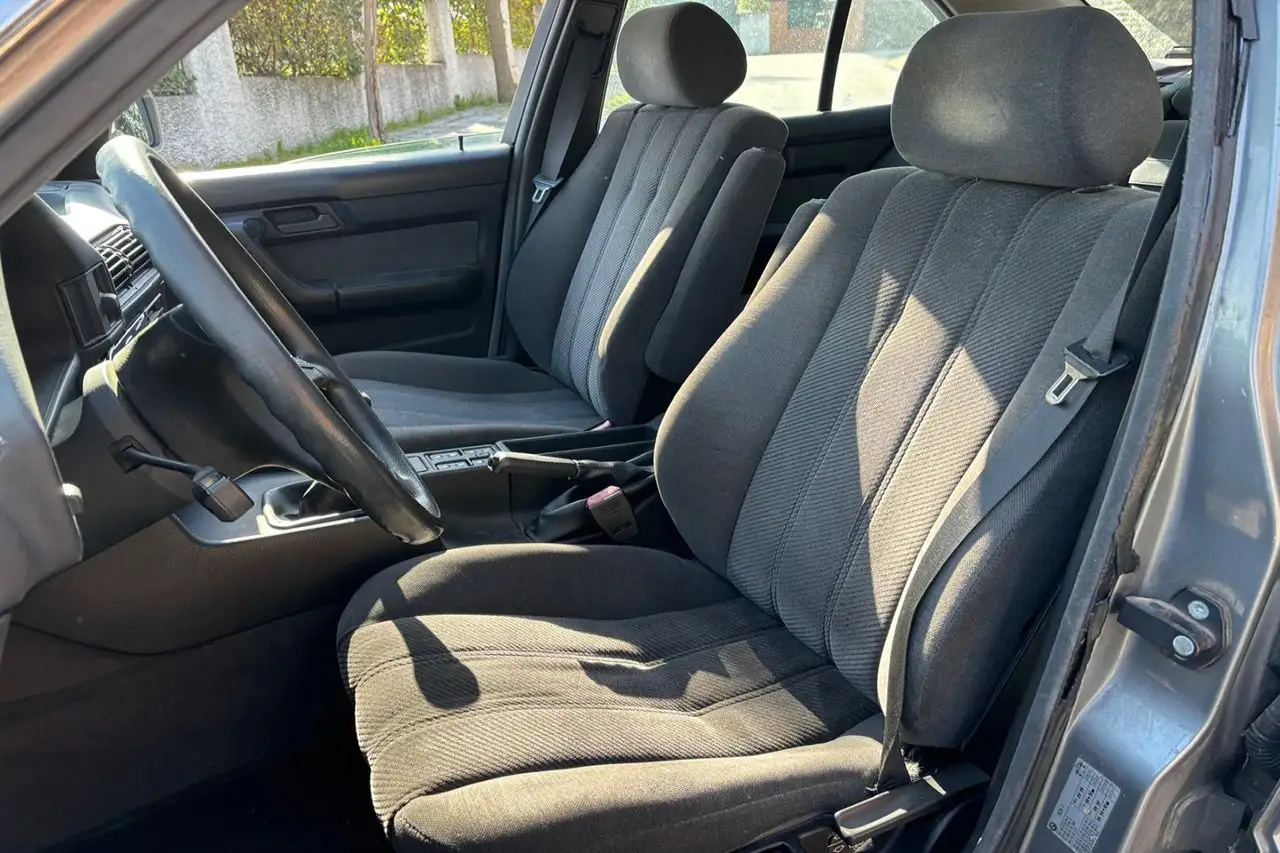 BMW 525i 24v 192cv Manual, foto 9