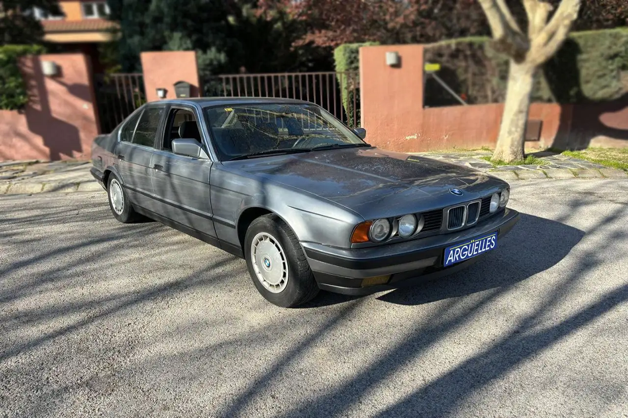 BMW 525i 24v 192cv Manual, foto 3
