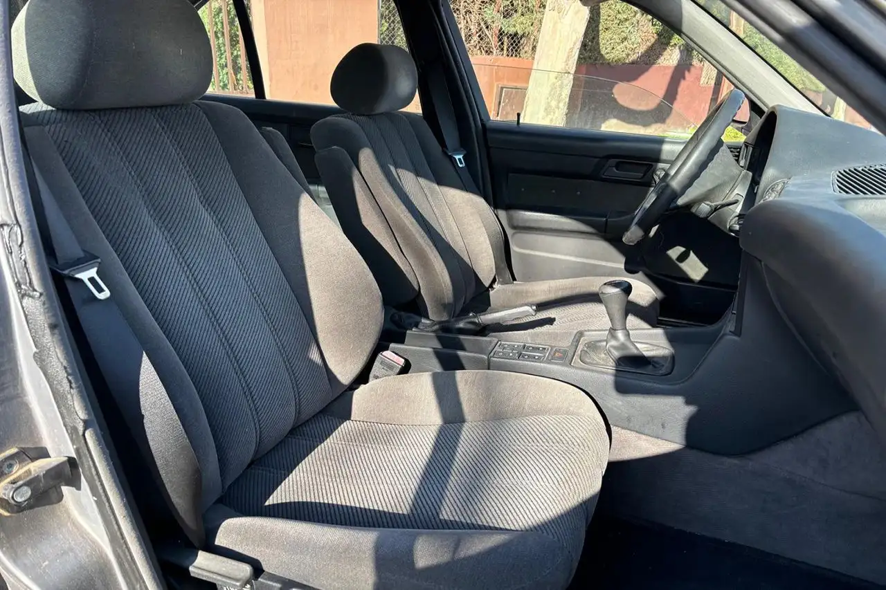 BMW 525i 24v 192cv Manual, foto 11