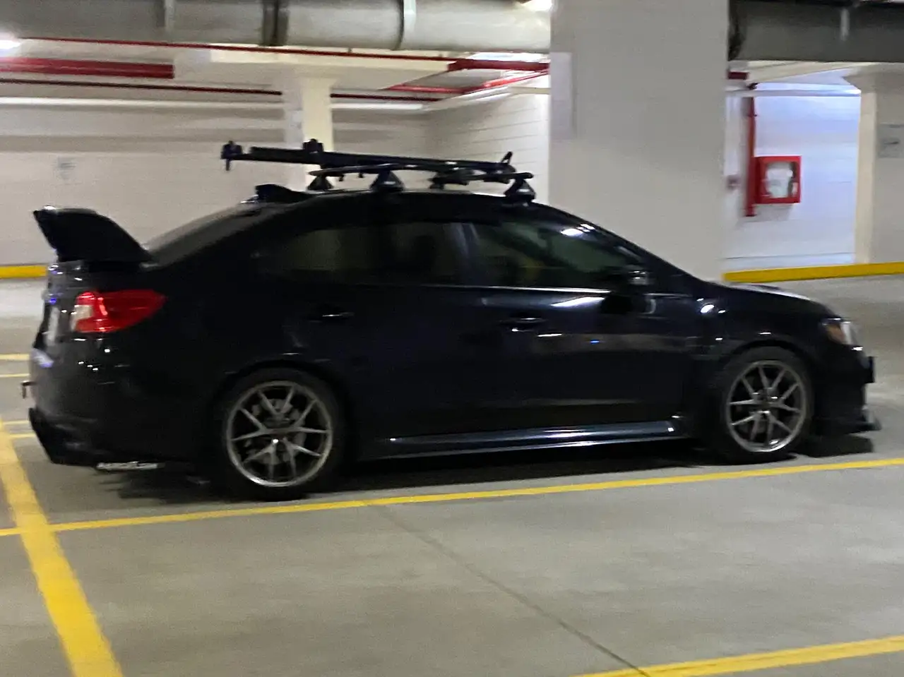 Subaru WRX снимка Subaru WRX