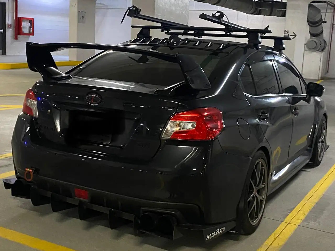 Subaru WRX снимка Subaru WRX