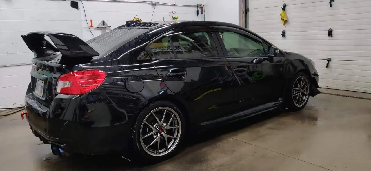 Subaru WRX снимка Subaru WRX