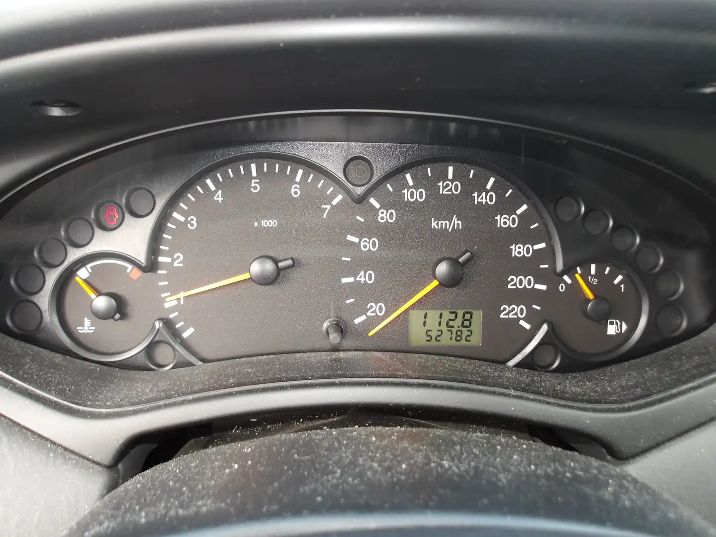 Ford Focus Trend 1.6 Automatik 1-Hand Schwarz - 2