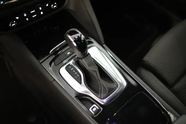 Opel Insignia view 14