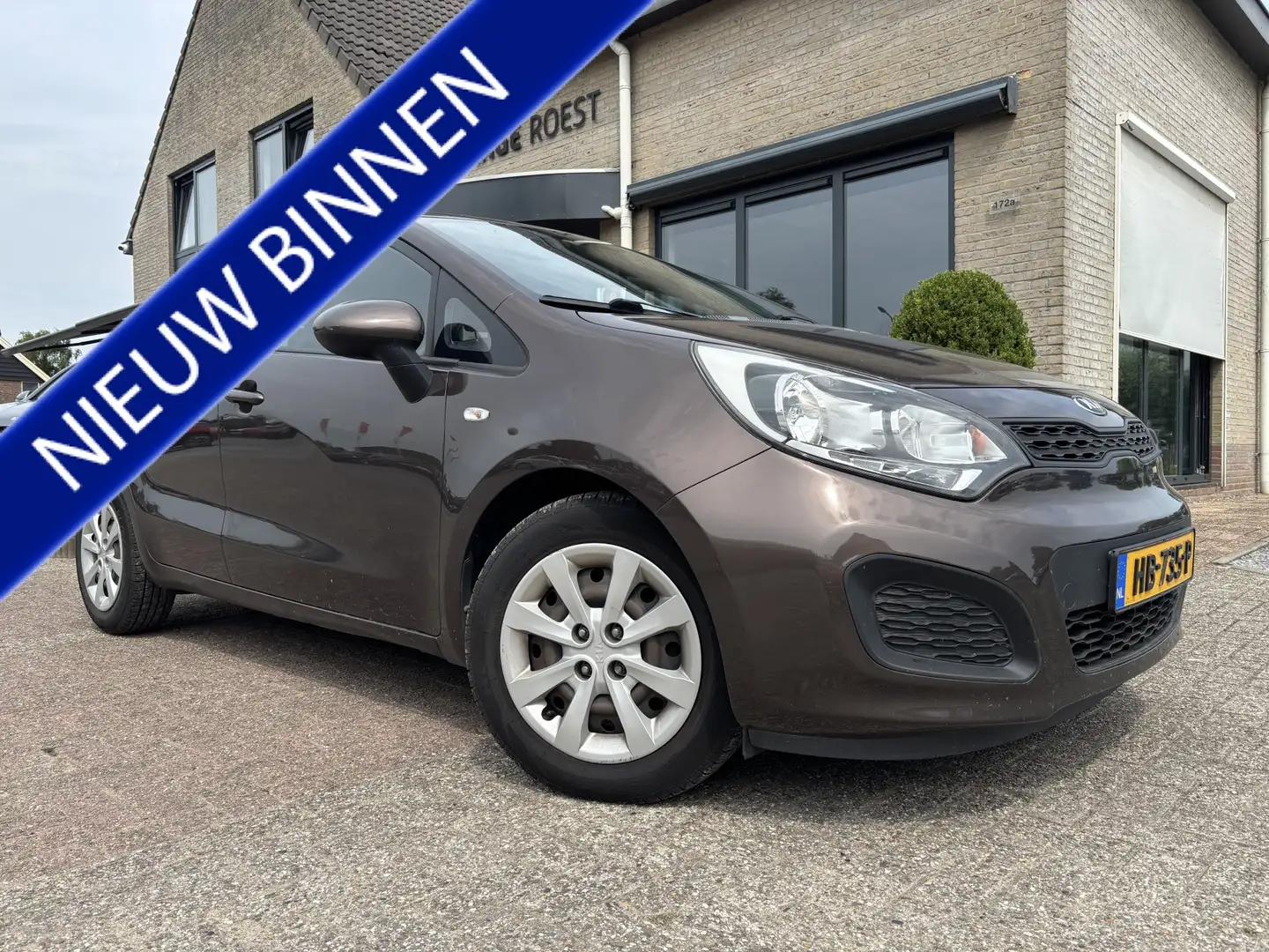 Kia Rio 5DRS 1.1 CRDi Comfort Pack Airco / All-Seasons / P Braun - 1