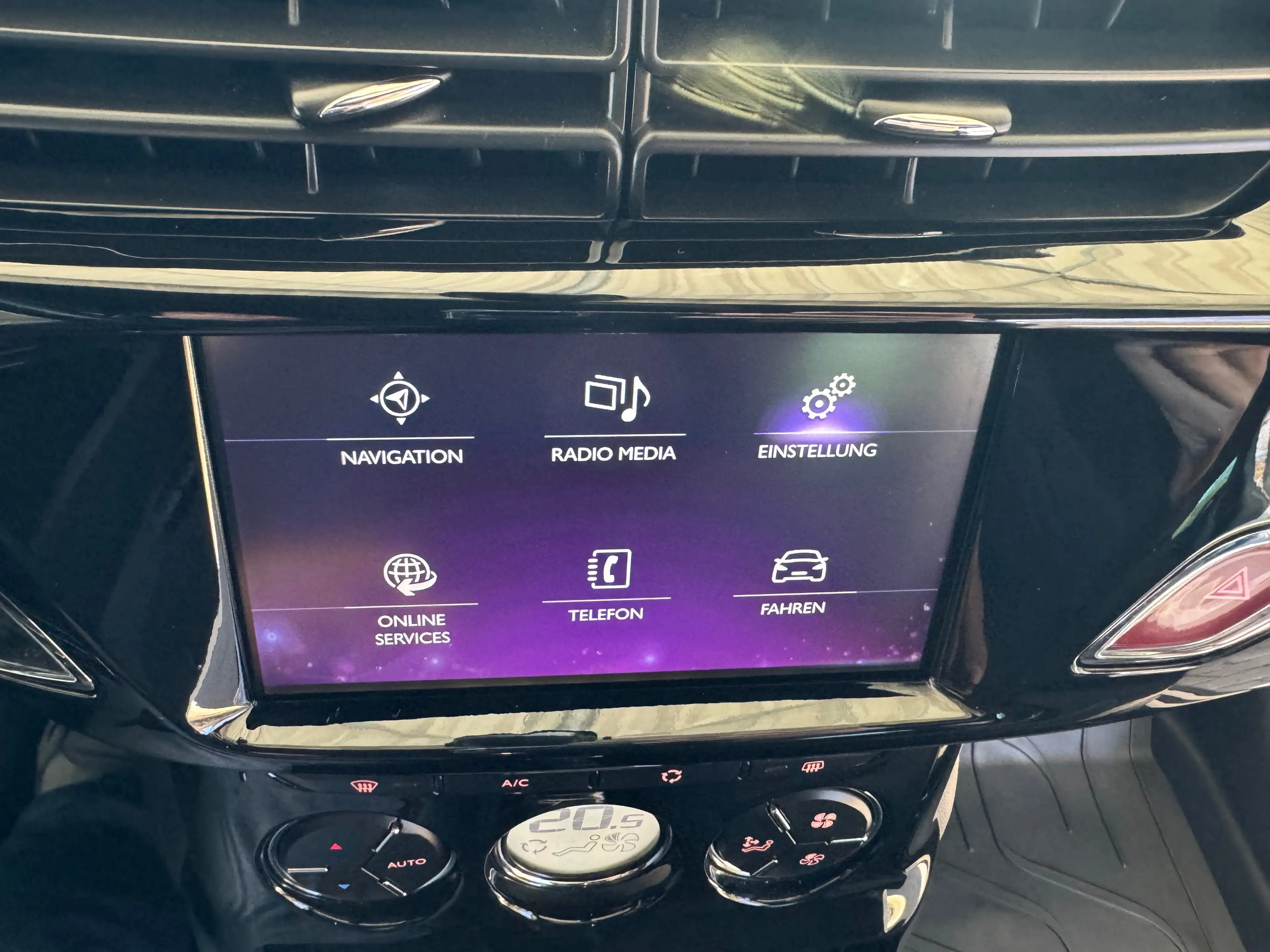 DS Automobiles DS 3 Performance Line, Lückenlos Scheckheftgepflegt — photo 6