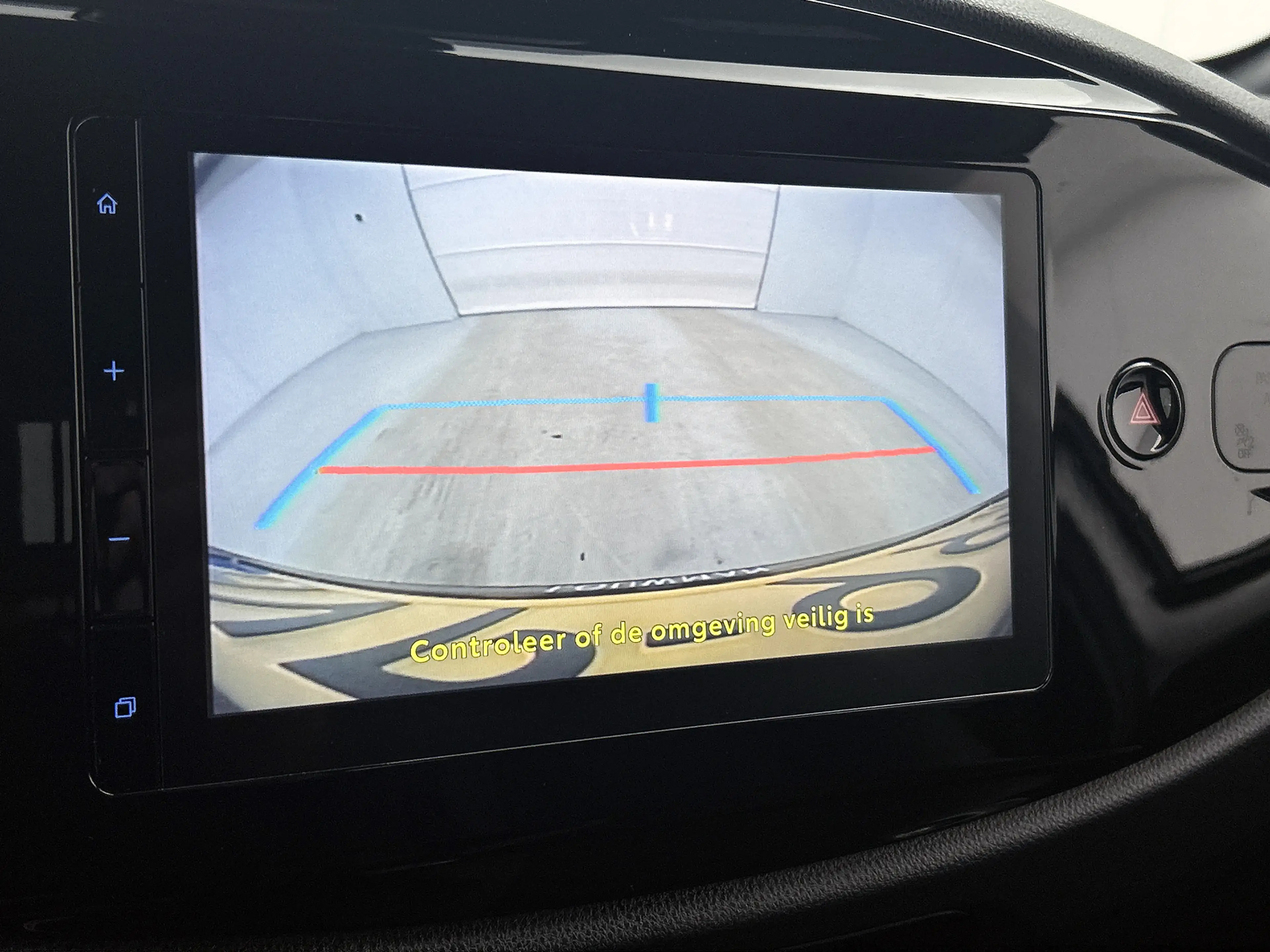 Toyota Aygo X 1.0 VVT-i MT Play | Apple CarPlay / Android Auto ( — photo 8