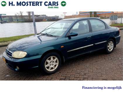 Kia Mentor 1.6 16V sedan * AIRCO * APK * DISCOUNT COLLECTIE *