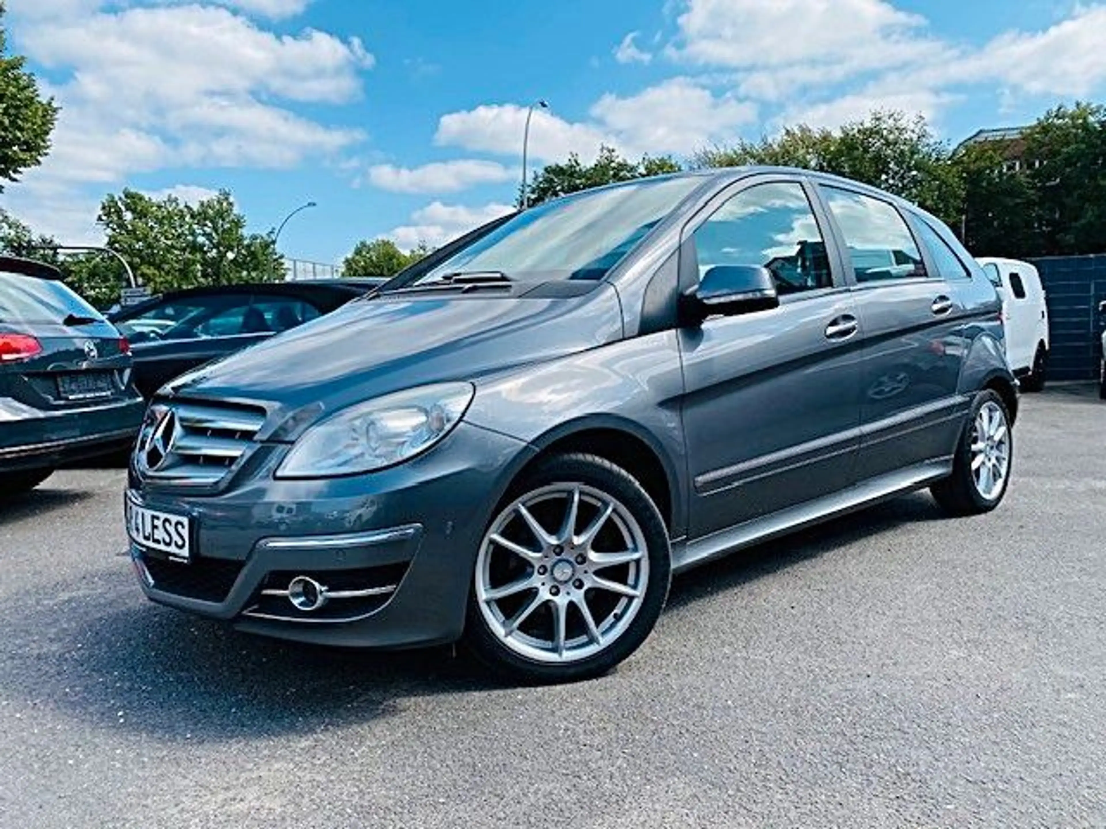 Mercedes-Benz B 160 Autotronic — photo 7