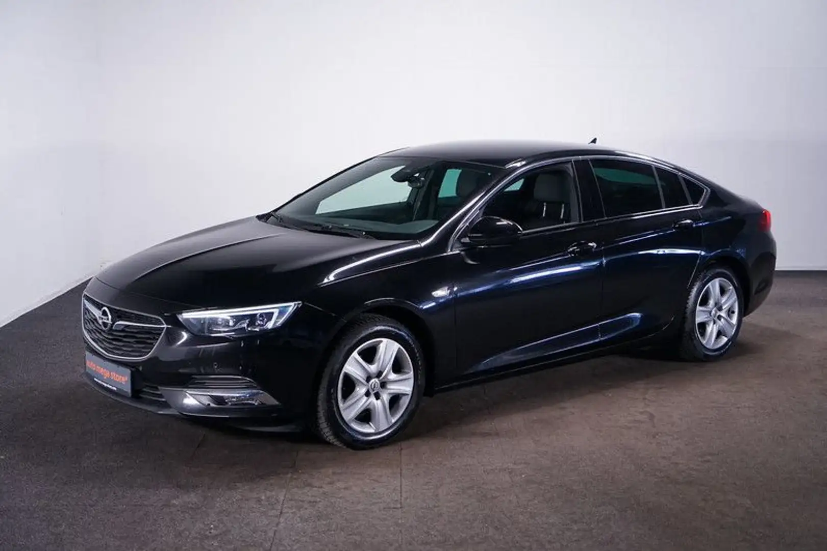 Opel Insignia 1.5 Turbo Grand Sport Innovation*OPC In Černá - 1