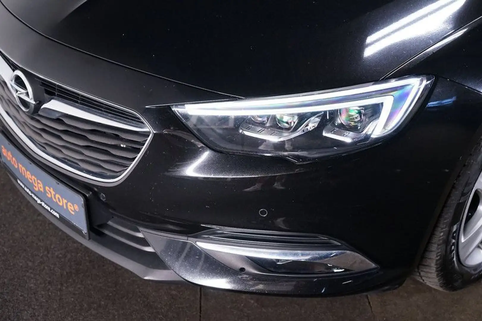 Opel Insignia 1.5 Turbo Grand Sport Innovation*OPC In Černá - 2