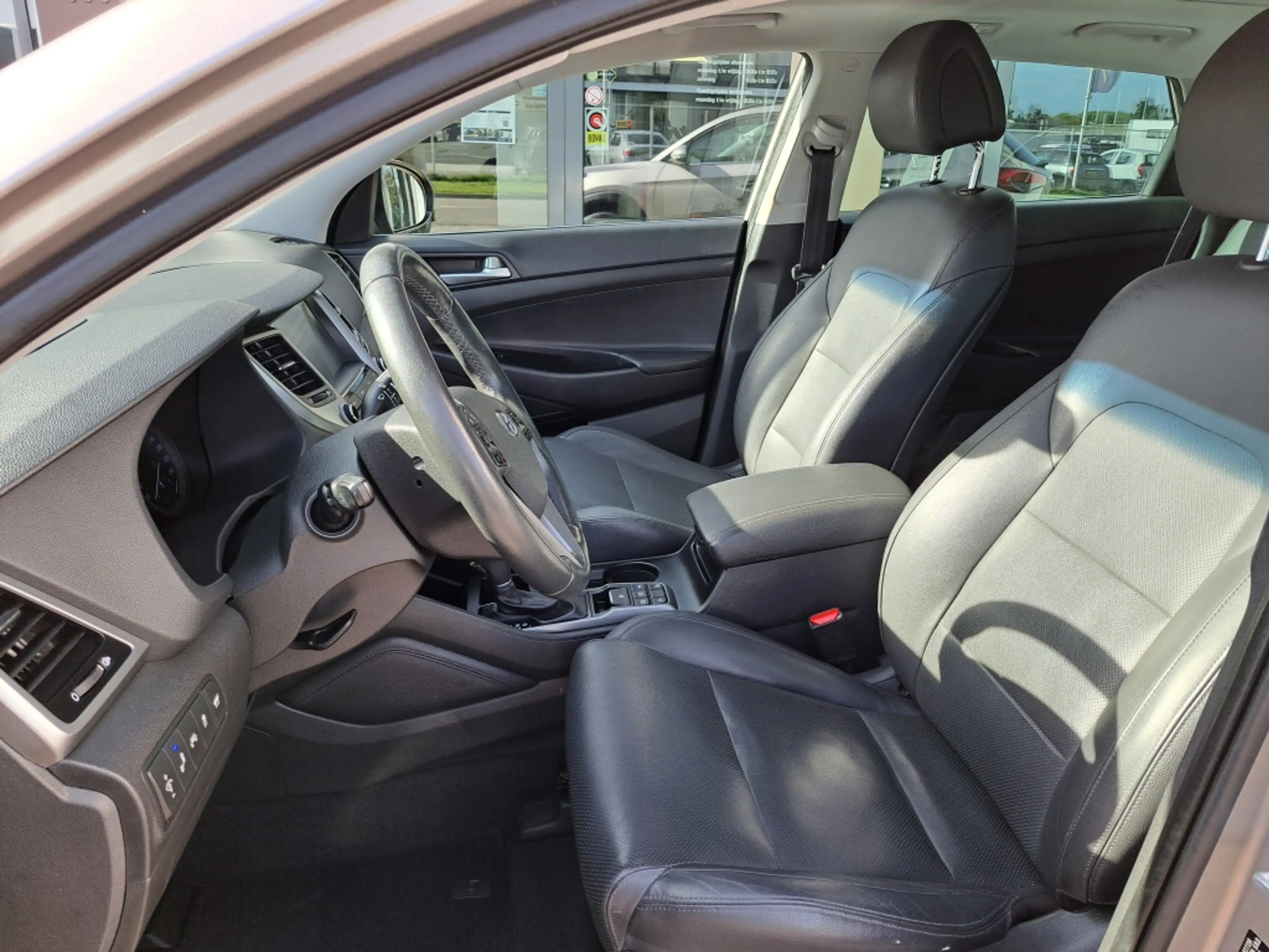 Hyundai TUCSON 1.6 T-GDi Premium 4WD | Automaat | Trekhaak | Schu — photo 14
