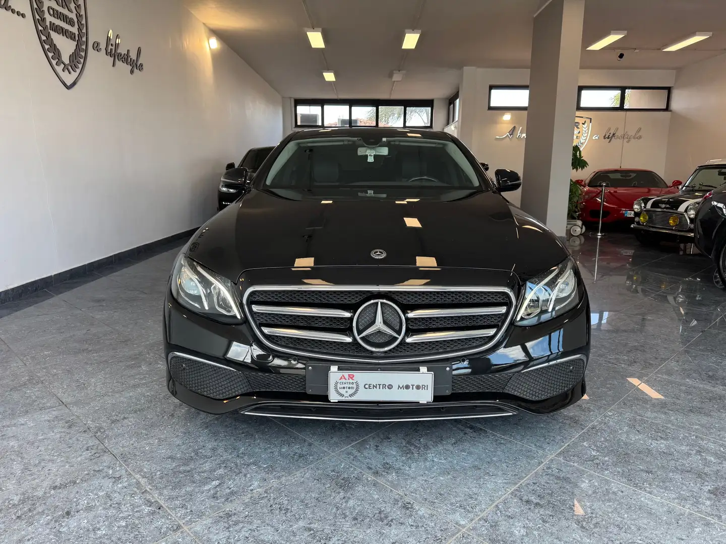 Mercedes-Benz E 200 d Sport Plus auto Berlina Stupenda Full Opt Nero - 2