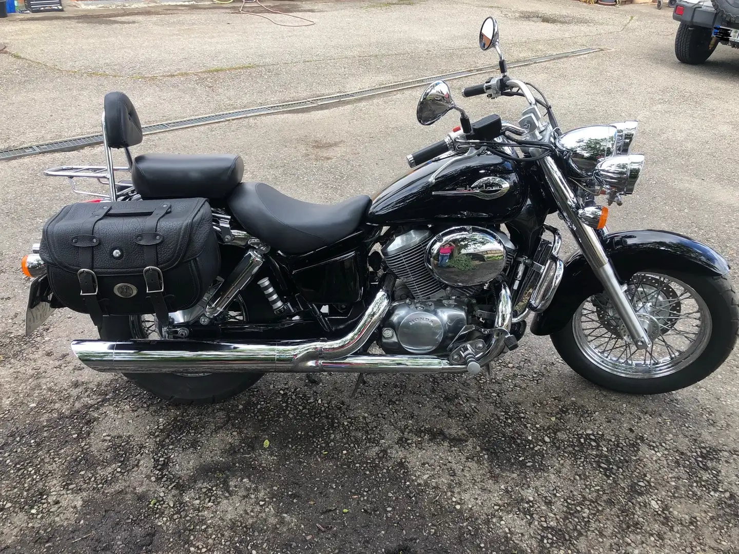 Honda VT 750 C2 Noir - 1