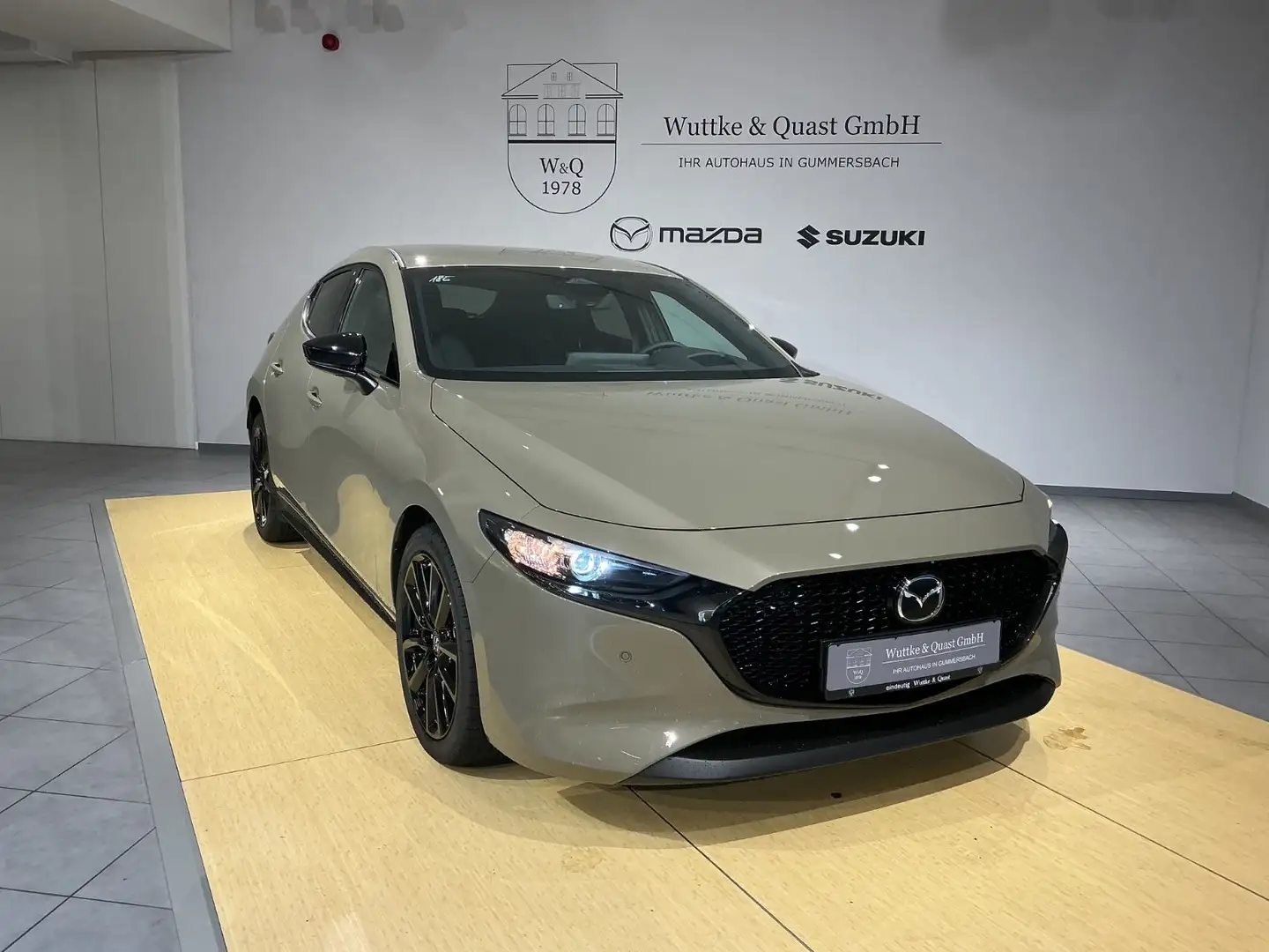 Mazda 3 Lim. 5-trg. Homura Automatik Bej - 1