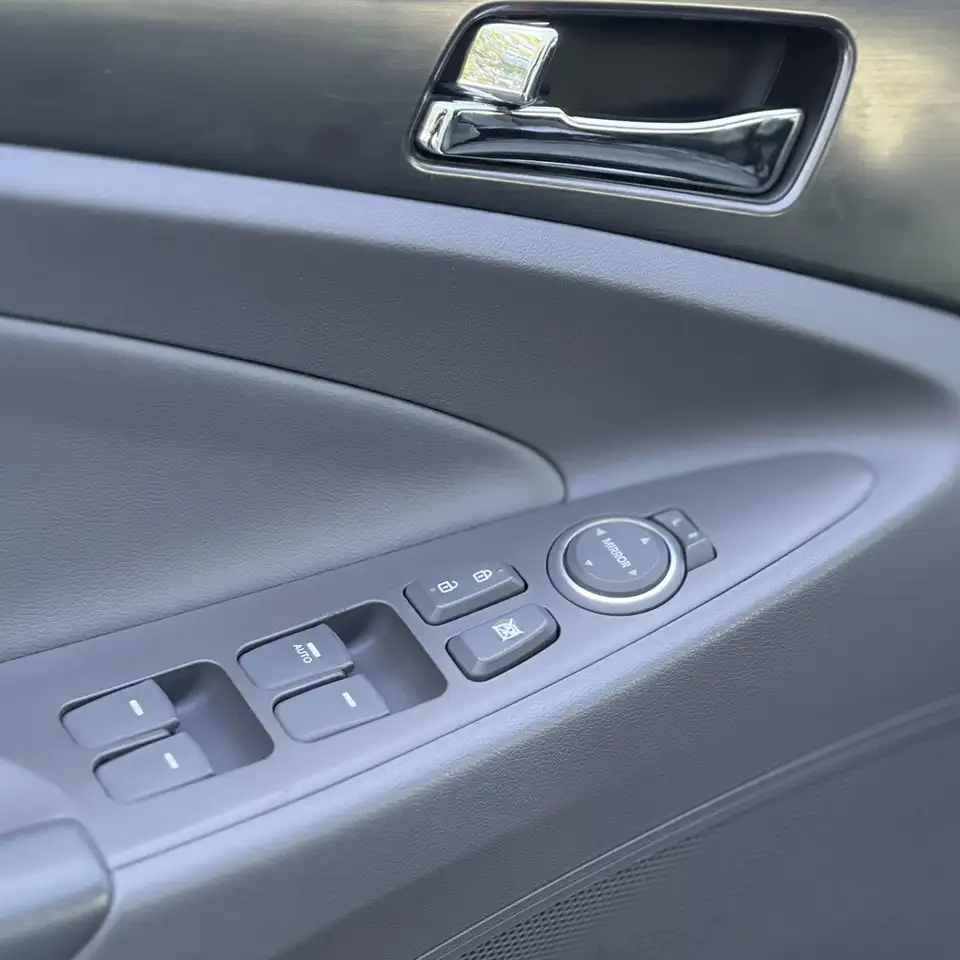 Hyundai SONATA снимка Hyundai SONATA
