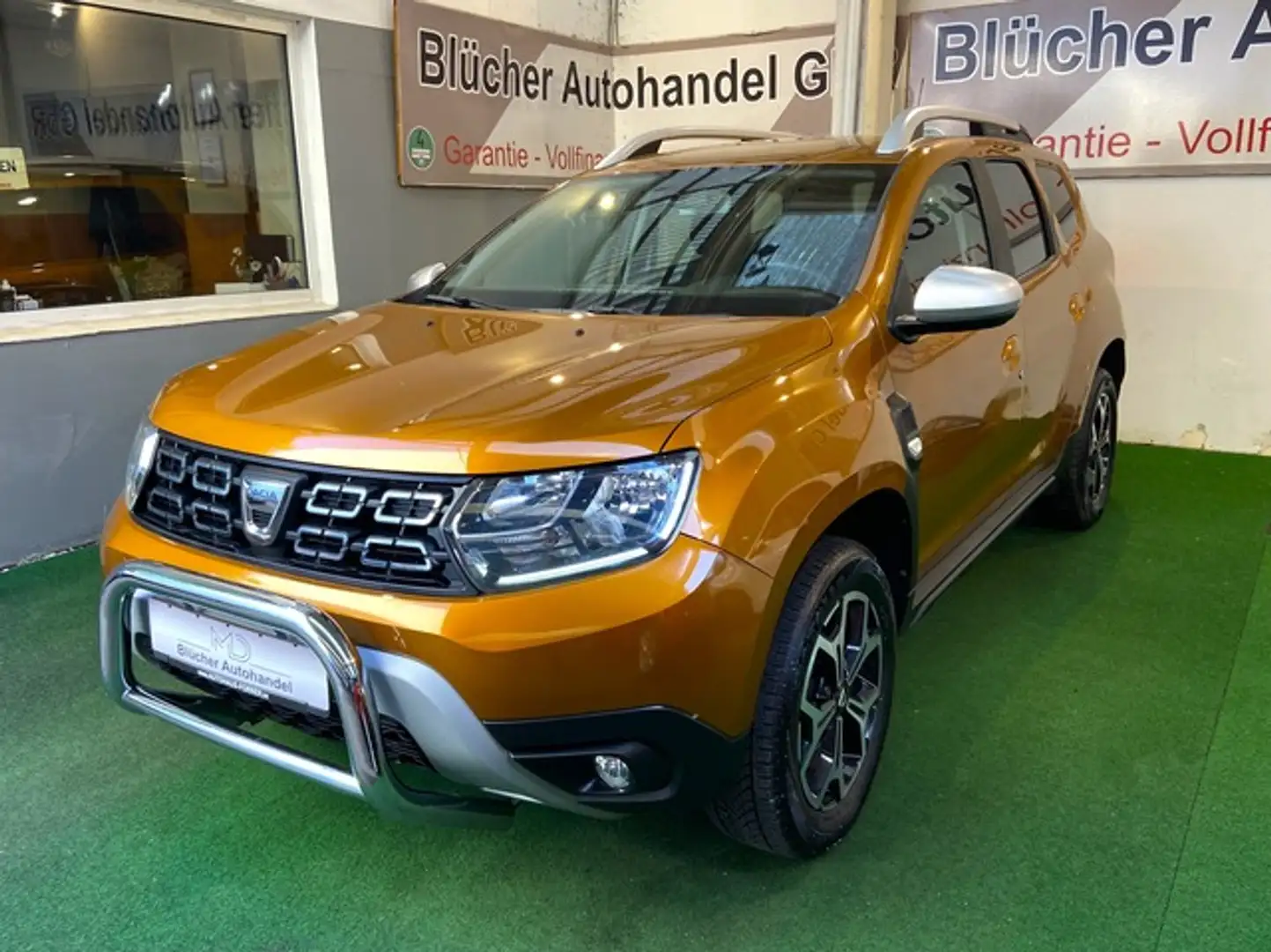 Dacia Duster Prestige Navi PDC Rückfahrkamera Prestige Orange - 1