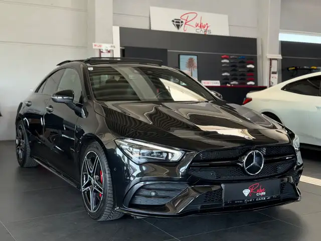 Mercedes-Benz CLA 35 AMG