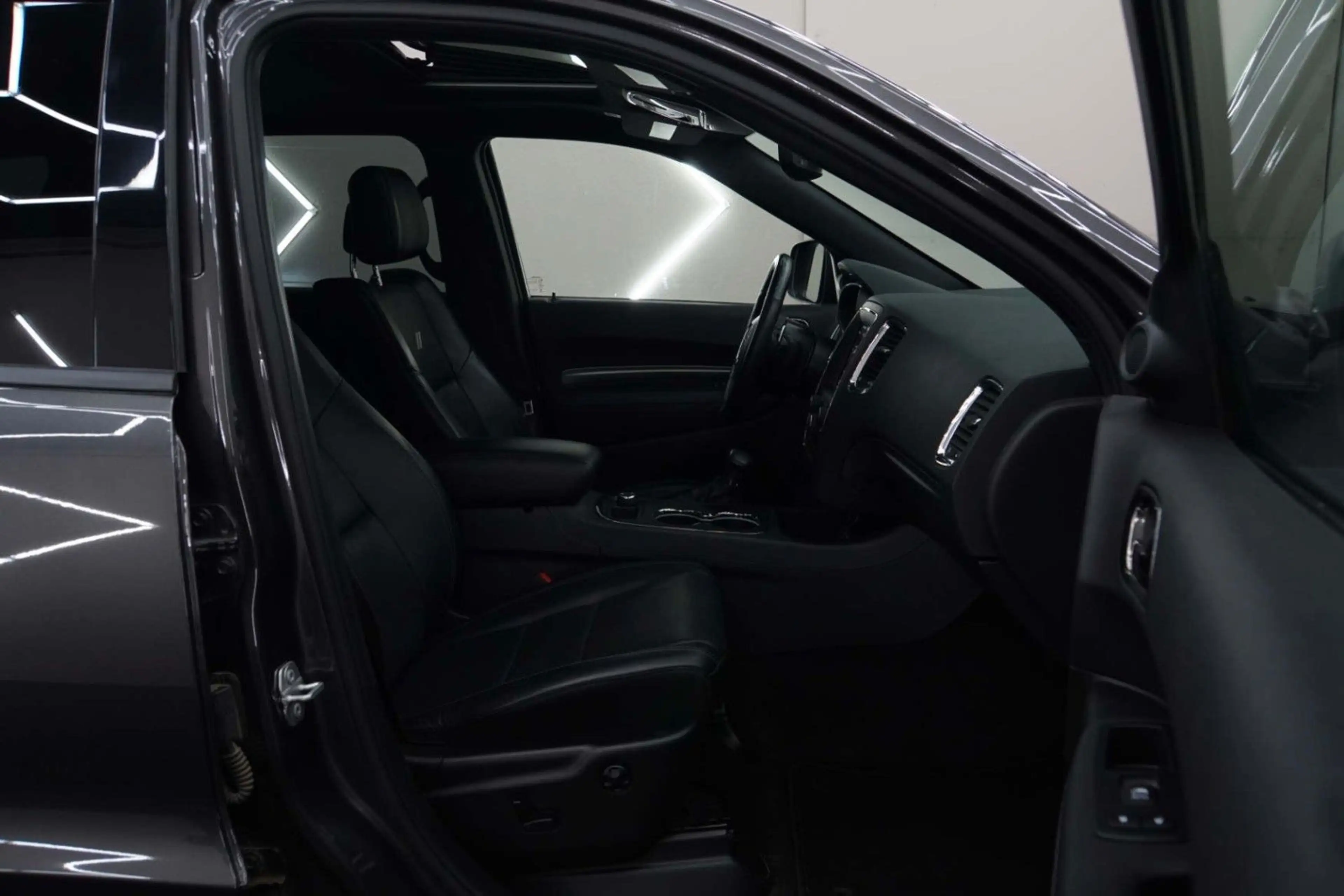 Dodge Durango 5.7 HEMI , SRT, — photo 29