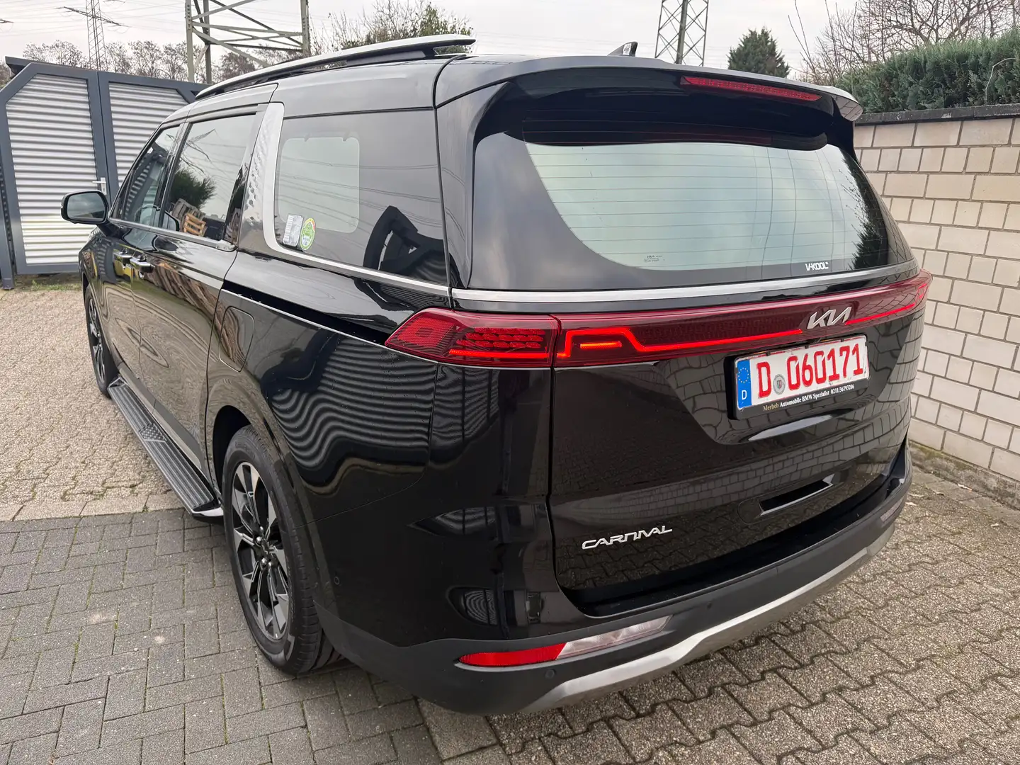 Kia Carnival Kia Carnival*9 Sitze*absolut Vollausstattung Panor Schwarz - 2