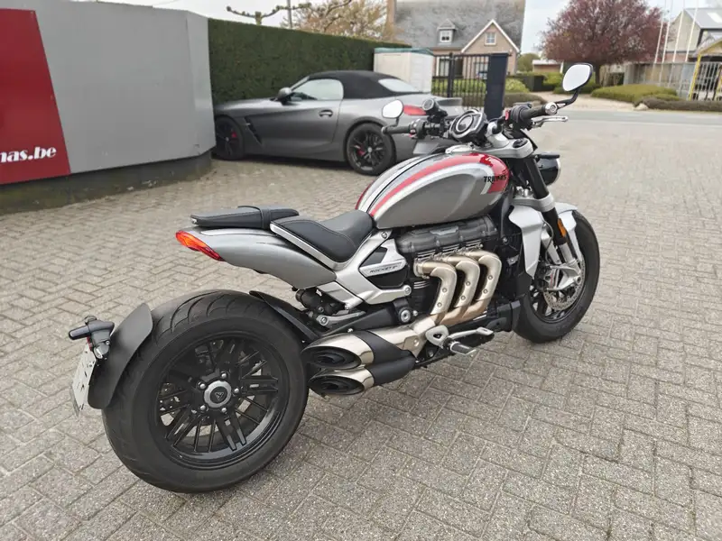 Triumph Rocket 3 R - foto 3