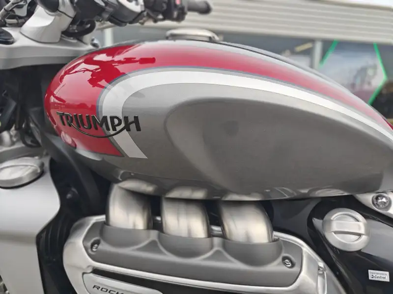 Triumph Rocket 3 R - foto 8