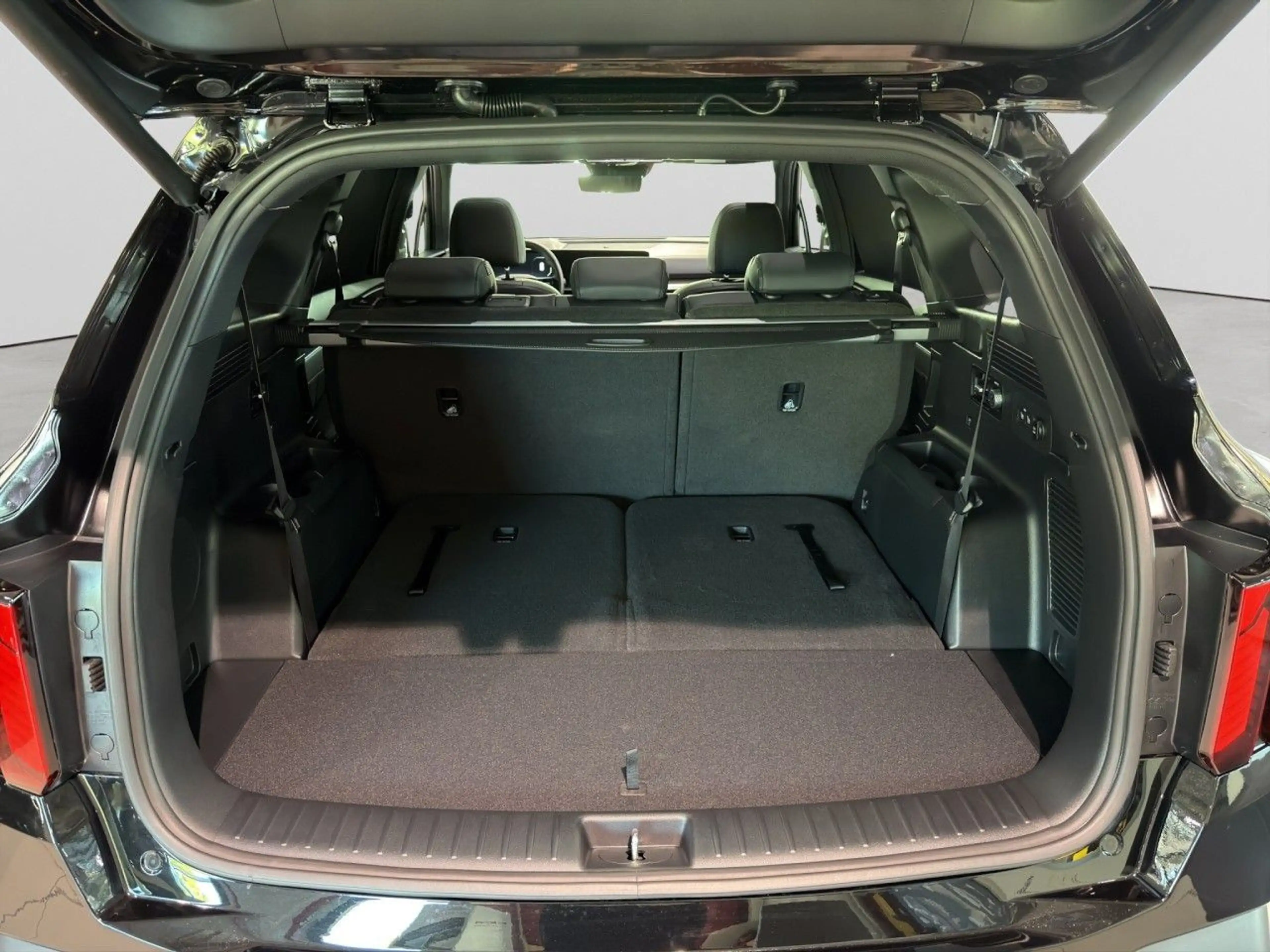 Kia Sorento SORENTO PE 2.2D AWD PLAT 7S NAP PREM GD — photo 8