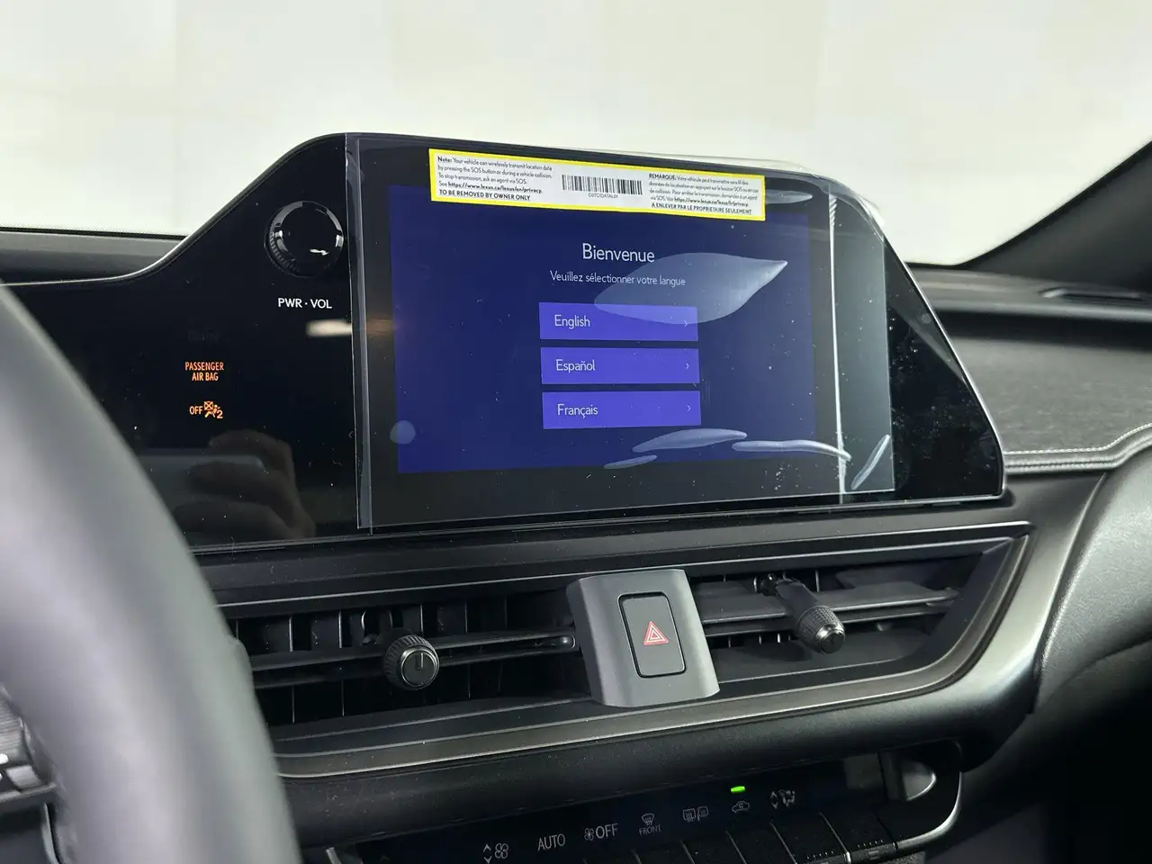 Lexus UX 300h photo Lexus UX 300h