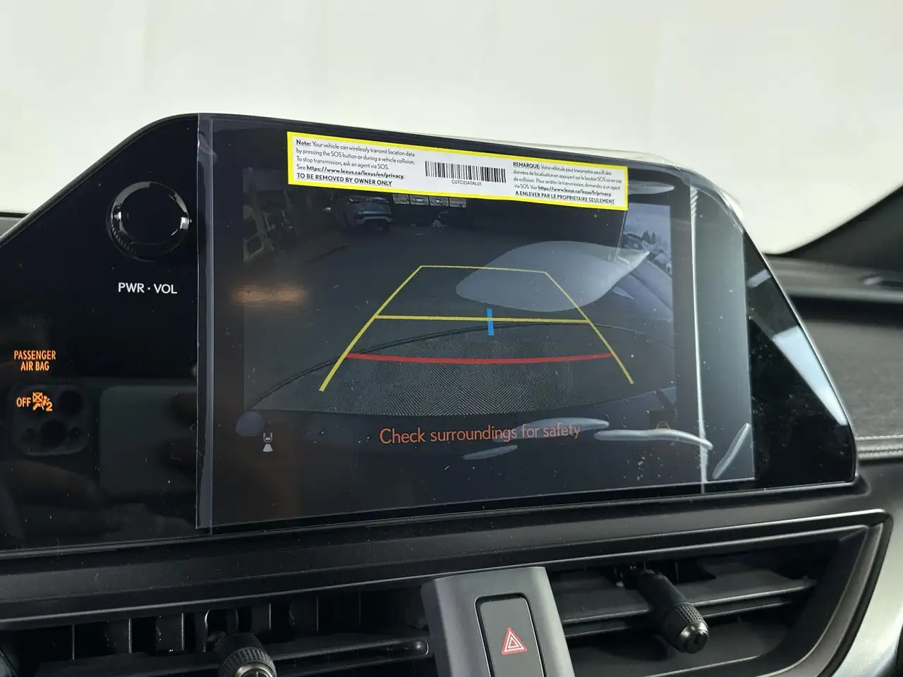 Lexus UX 300h photo Lexus UX 300h