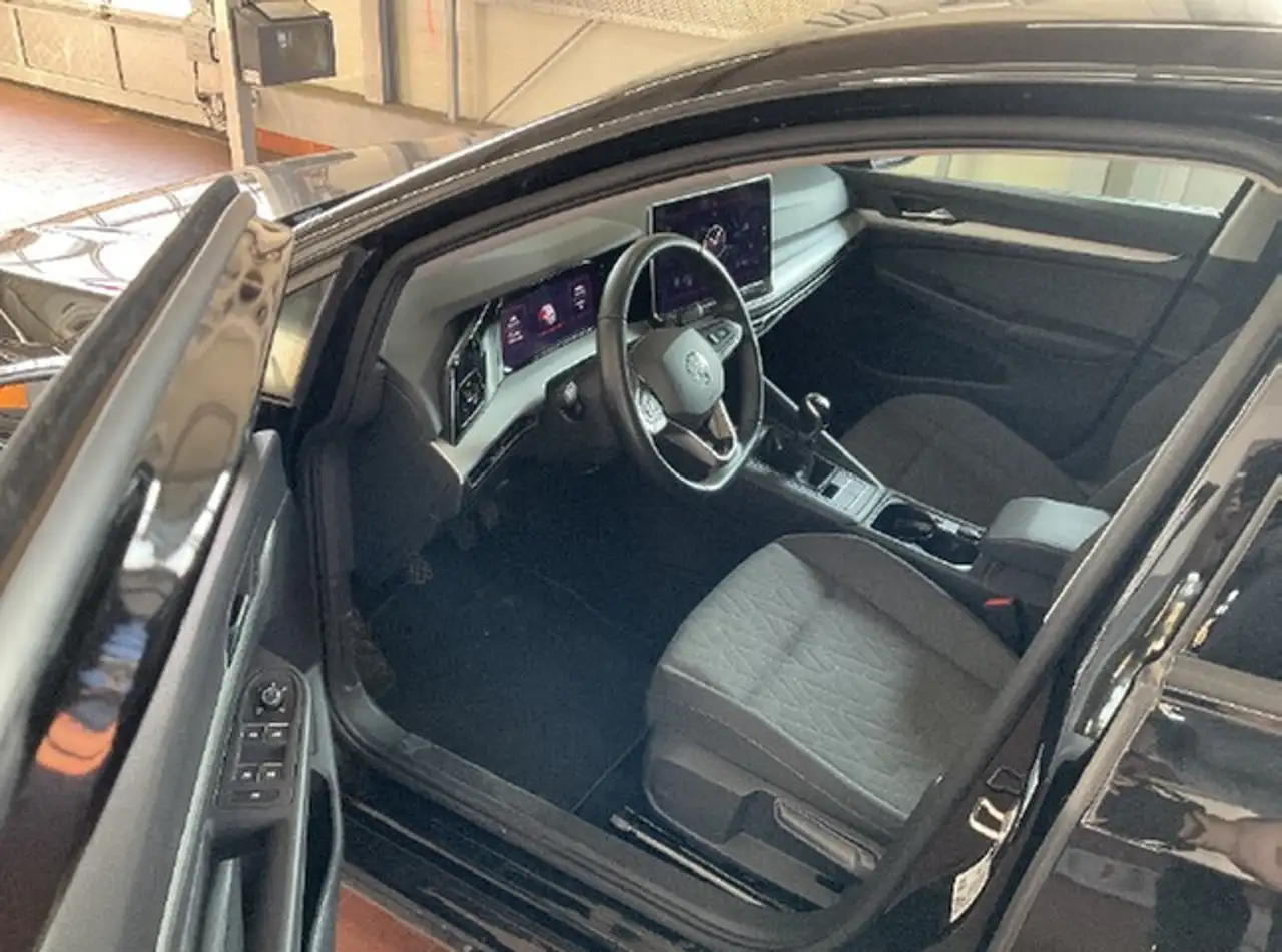 Volkswagen Golf VIII 2.0 TDI Goal Rear-View, ACC 4
