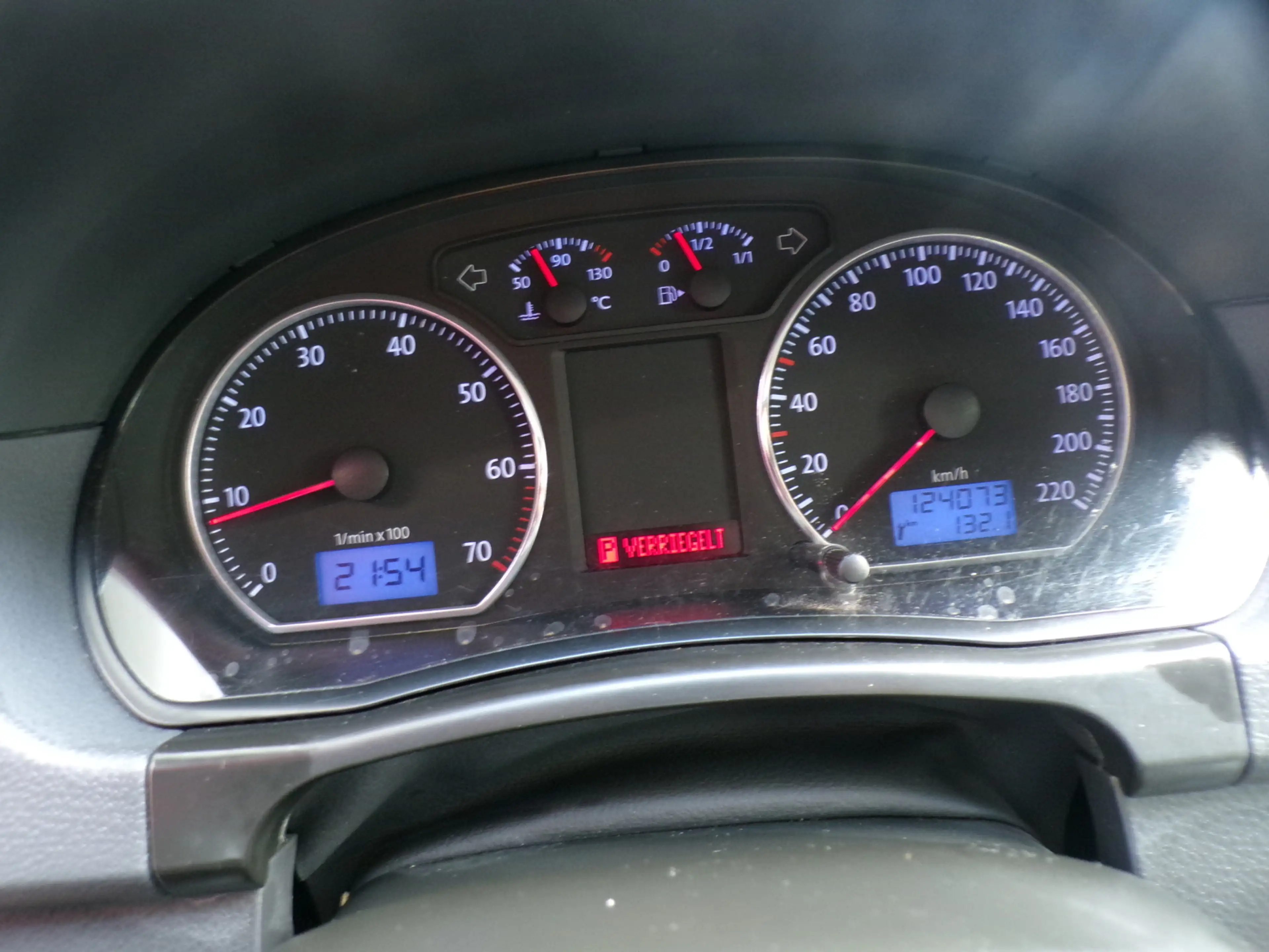 Volkswagen Polo Cross 1.4-16V Automaat 5-Drs TOP STAAT,GOED ONDERHOUDEN! — photo 12