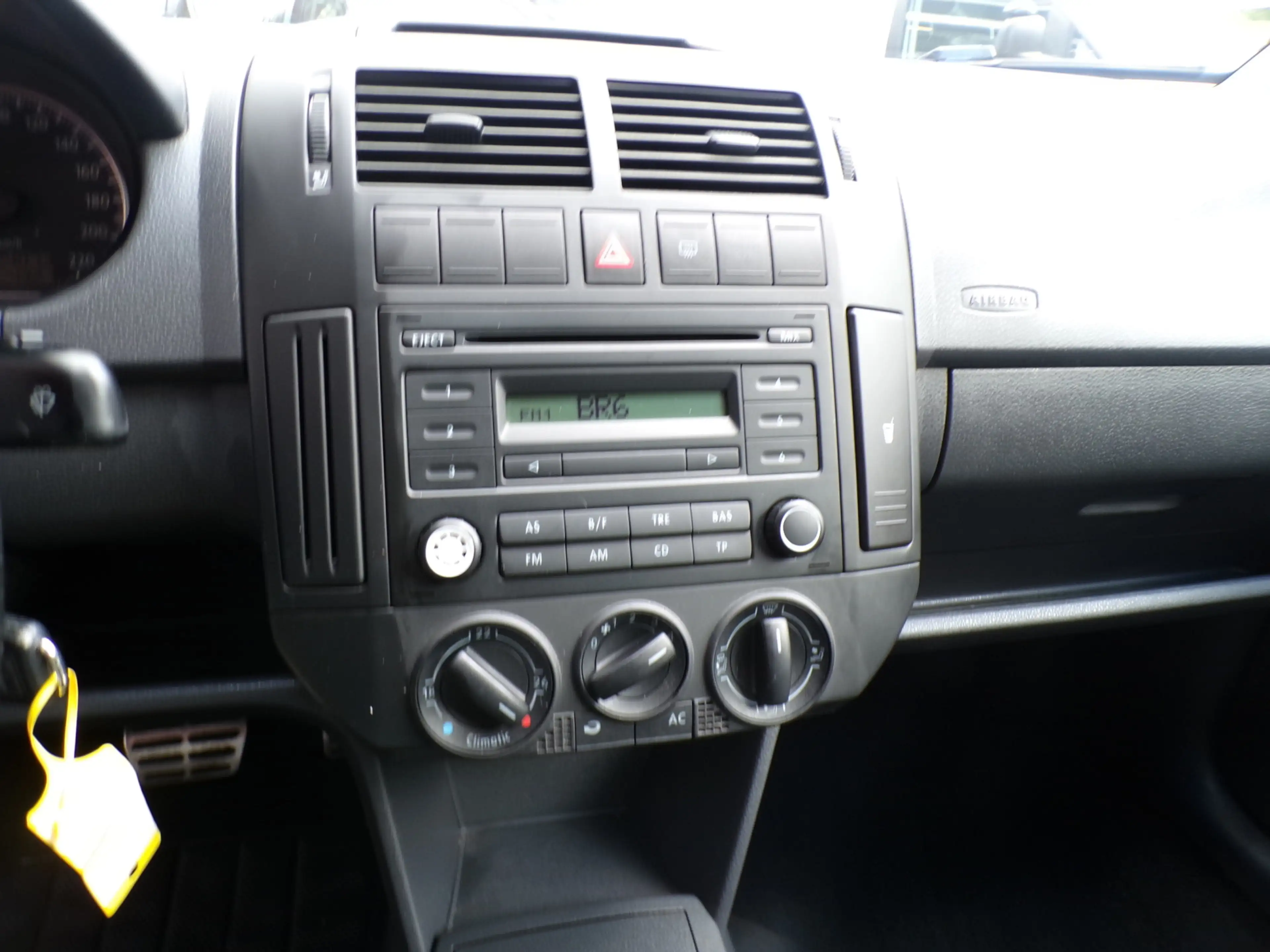 Volkswagen Polo Cross 1.4-16V Automaat 5-Drs TOP STAAT,GOED ONDERHOUDEN! — photo 13